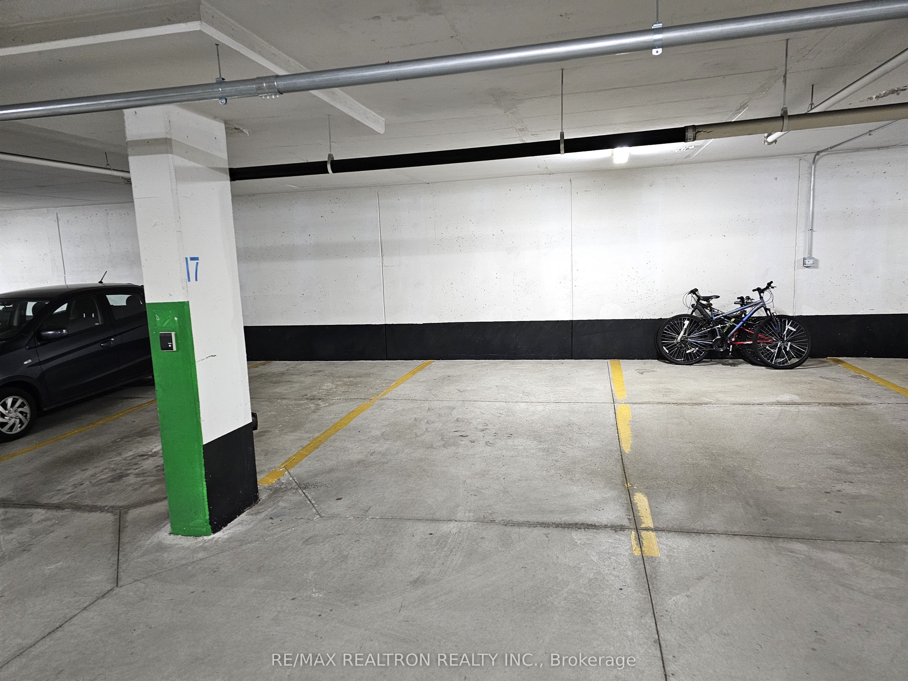 #1058 - 25 Viking Lane Property Photo 28