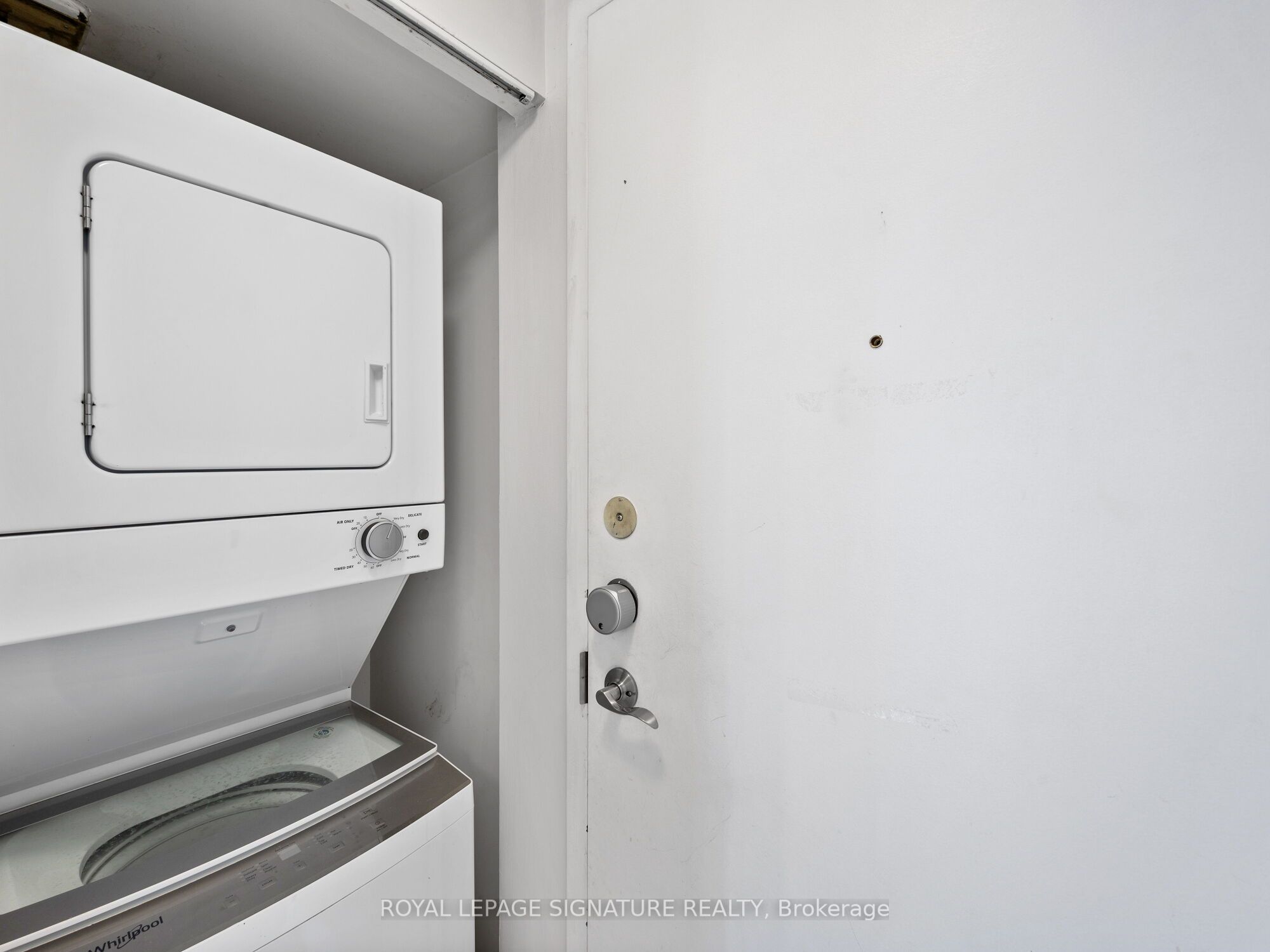 #1006 - 4450 Tucana Court Property Photo 24