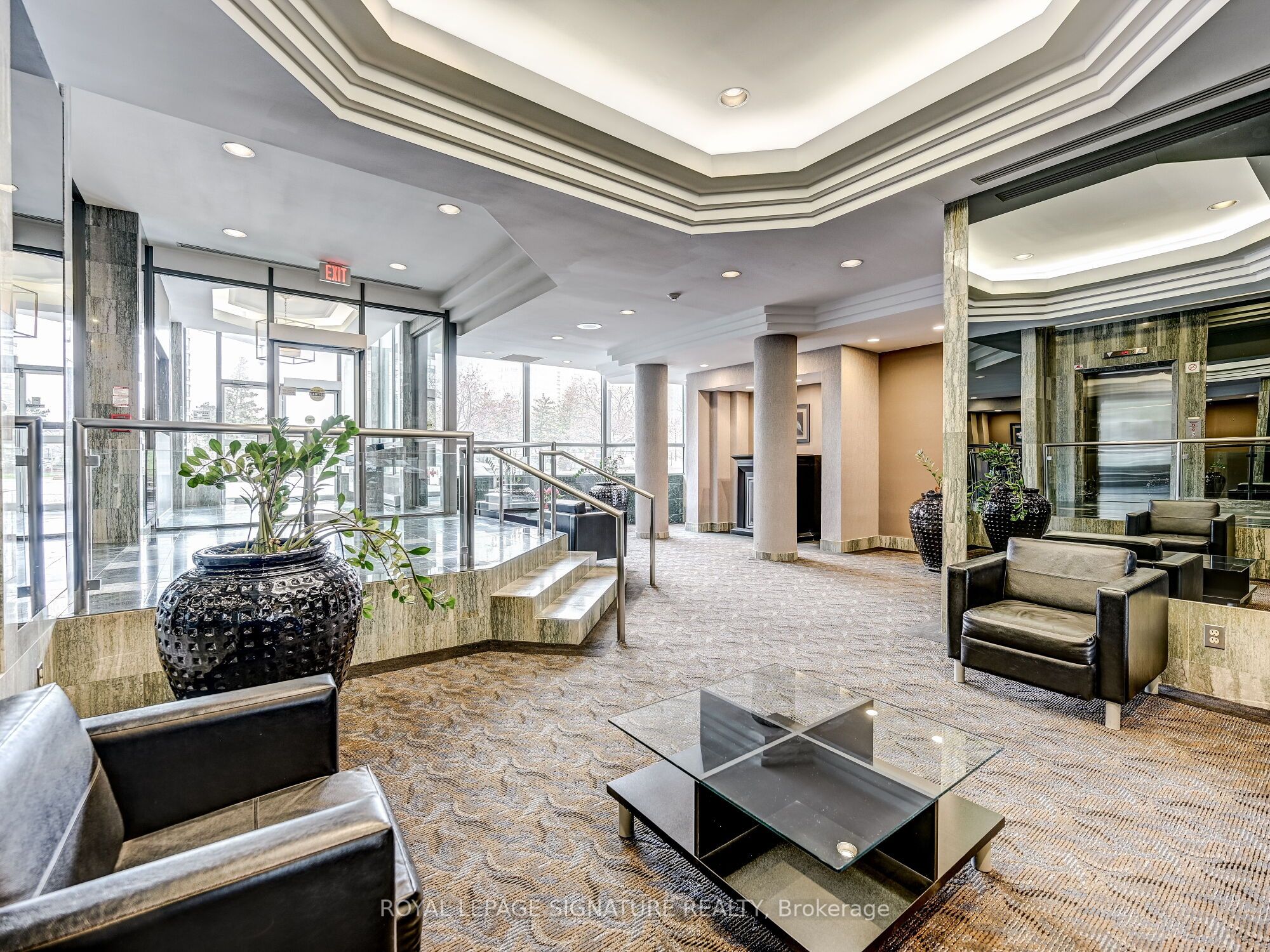 #1006 - 4450 Tucana Court Property Photo 28
