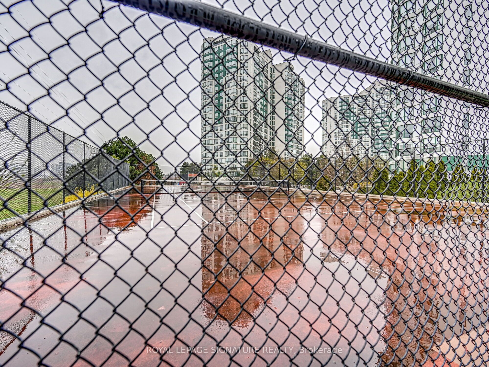 #1006 - 4450 Tucana Court Property Photo 40