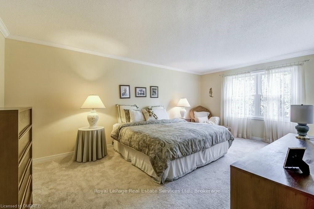 1301 Mapleridge Crescent Property Photo 33