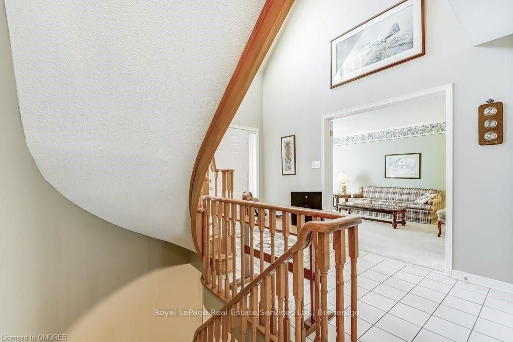 1301 Mapleridge Crescent Property Photo 35