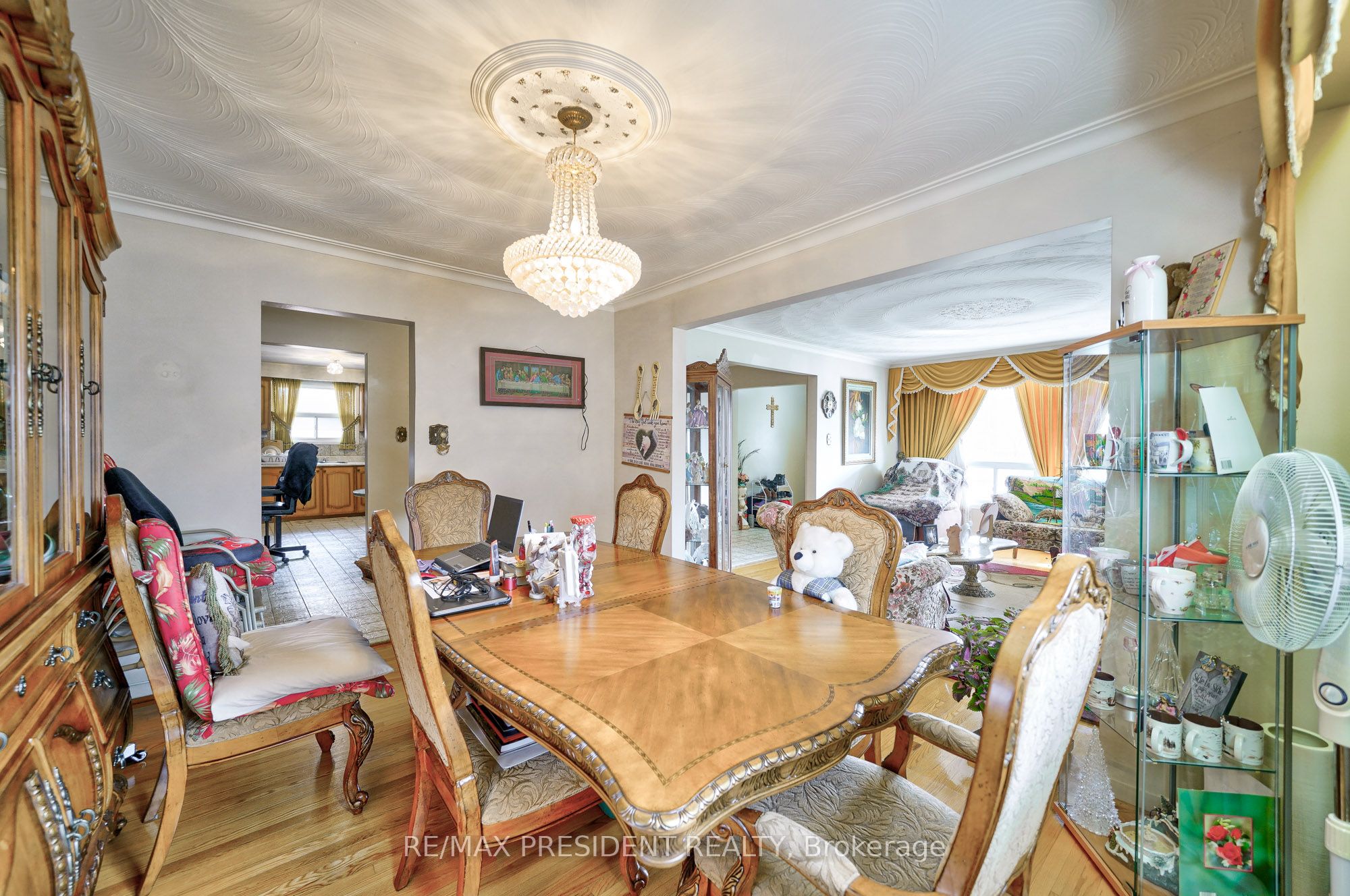 55 Maryhill Drive Property Photo 12