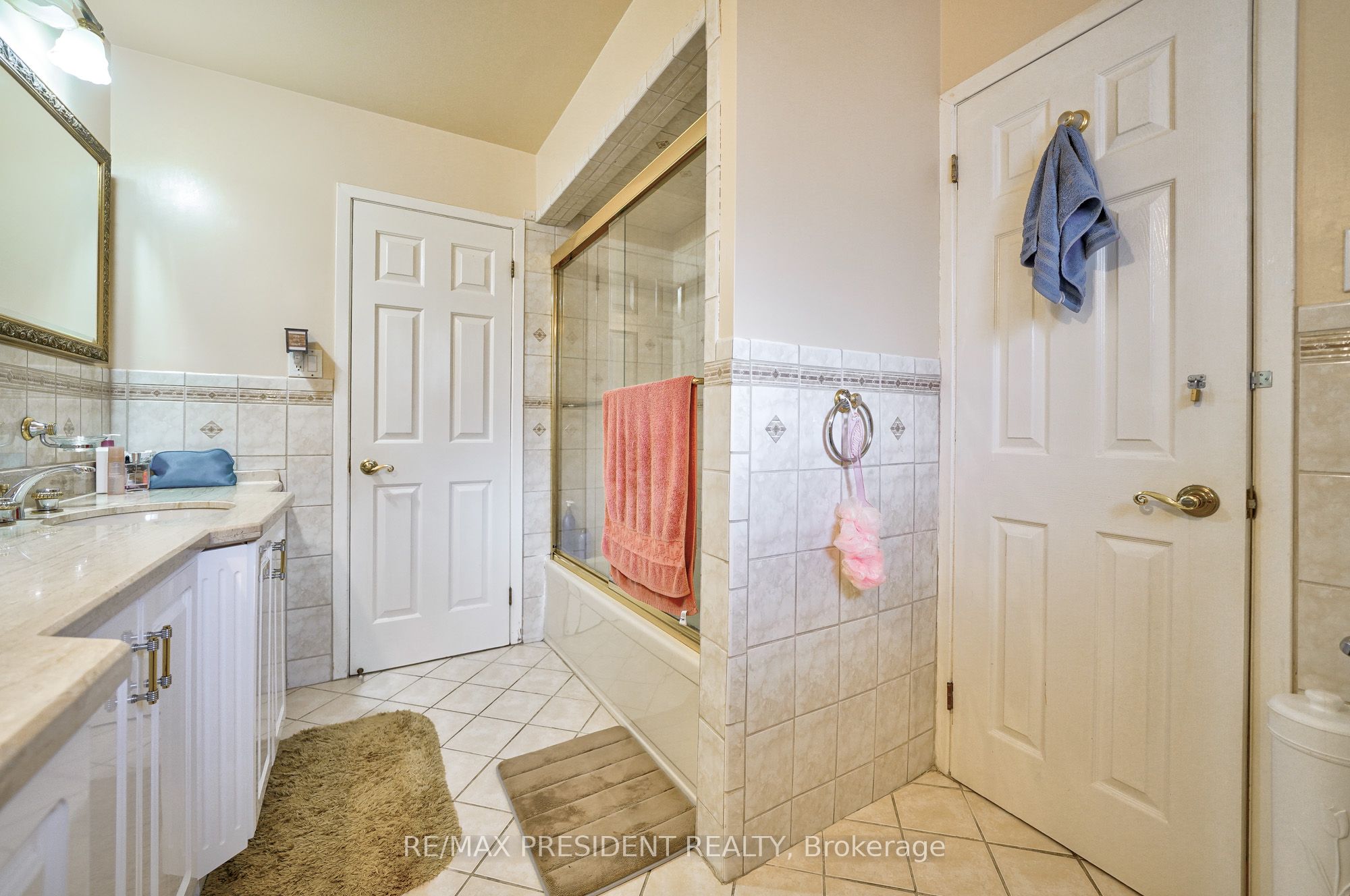 55 Maryhill Drive Property Photo 18