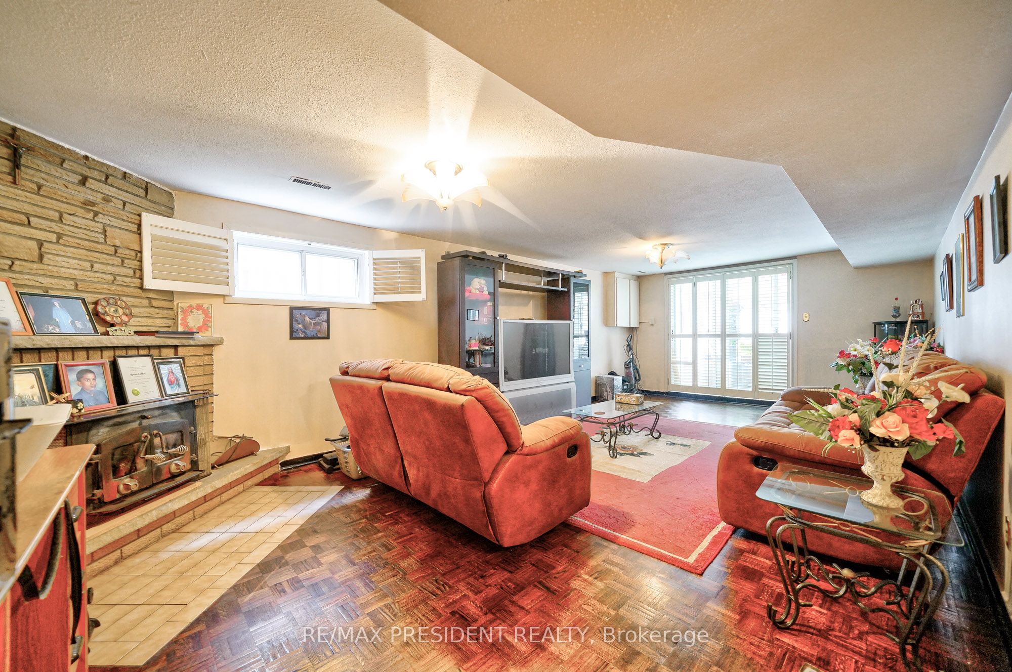 55 Maryhill Drive Property Photo 26