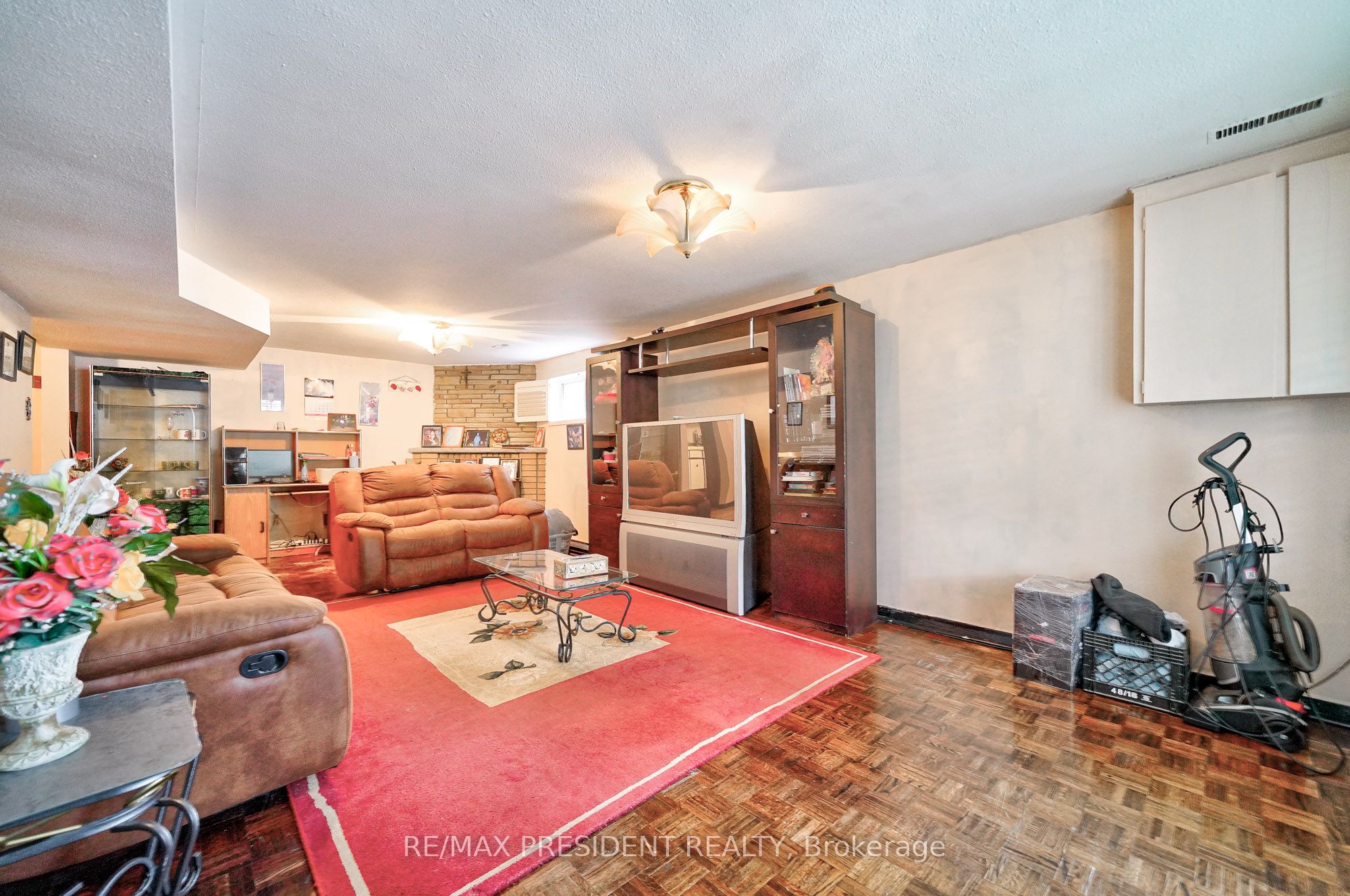 55 Maryhill Drive Property Photo 30