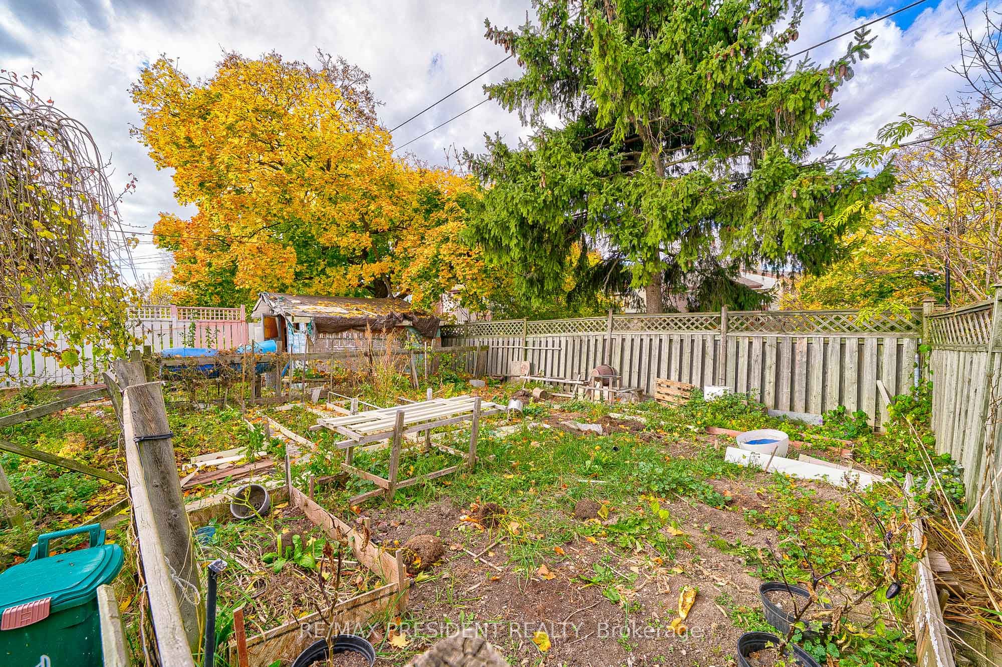 55 Maryhill Drive Property Photo 39