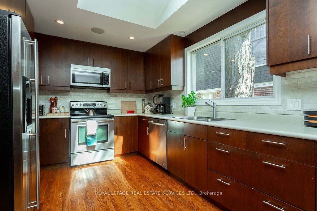 319 Macdonald Road Property Photo 15