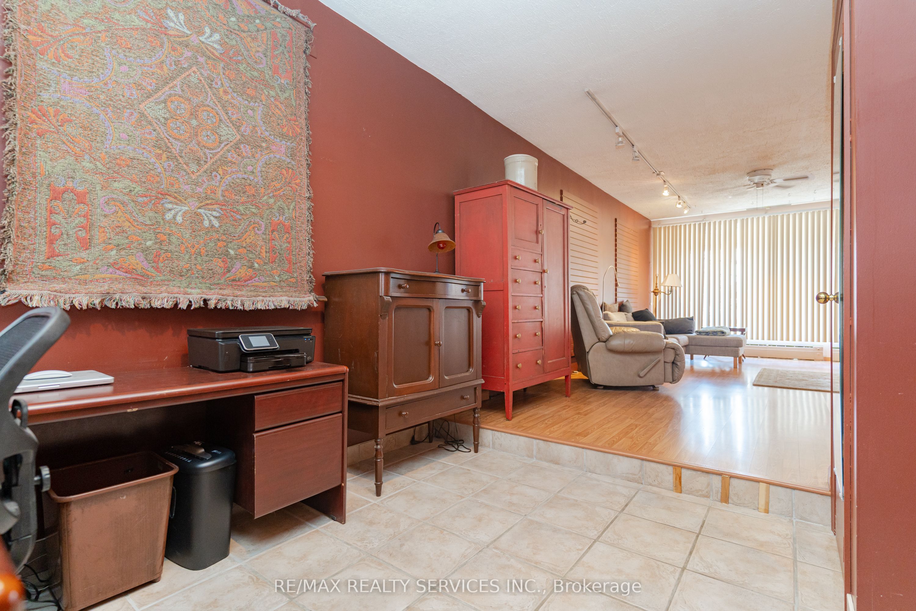 1652 Jane Street Property Photo 10