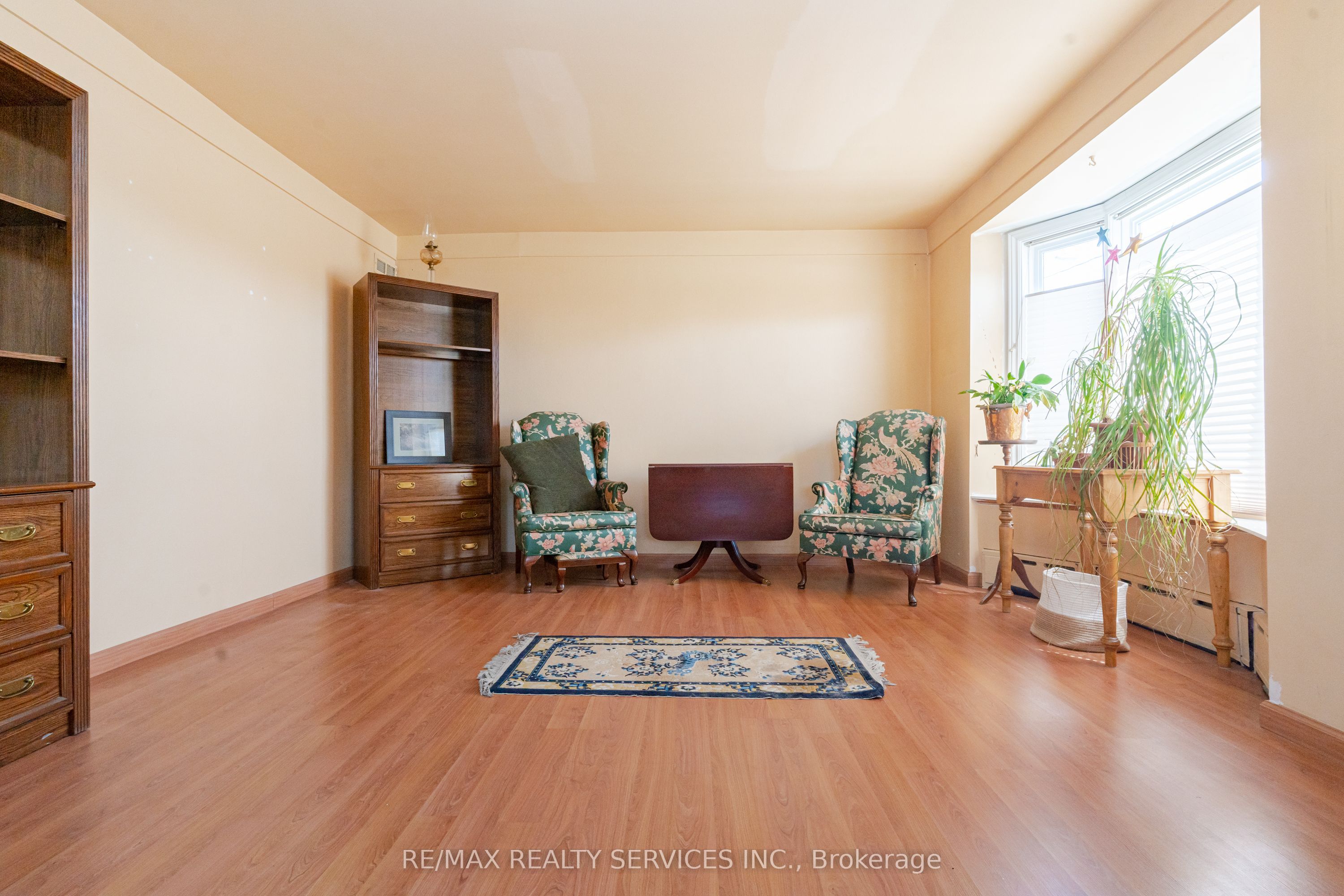 1652 Jane Street Property Photo 15