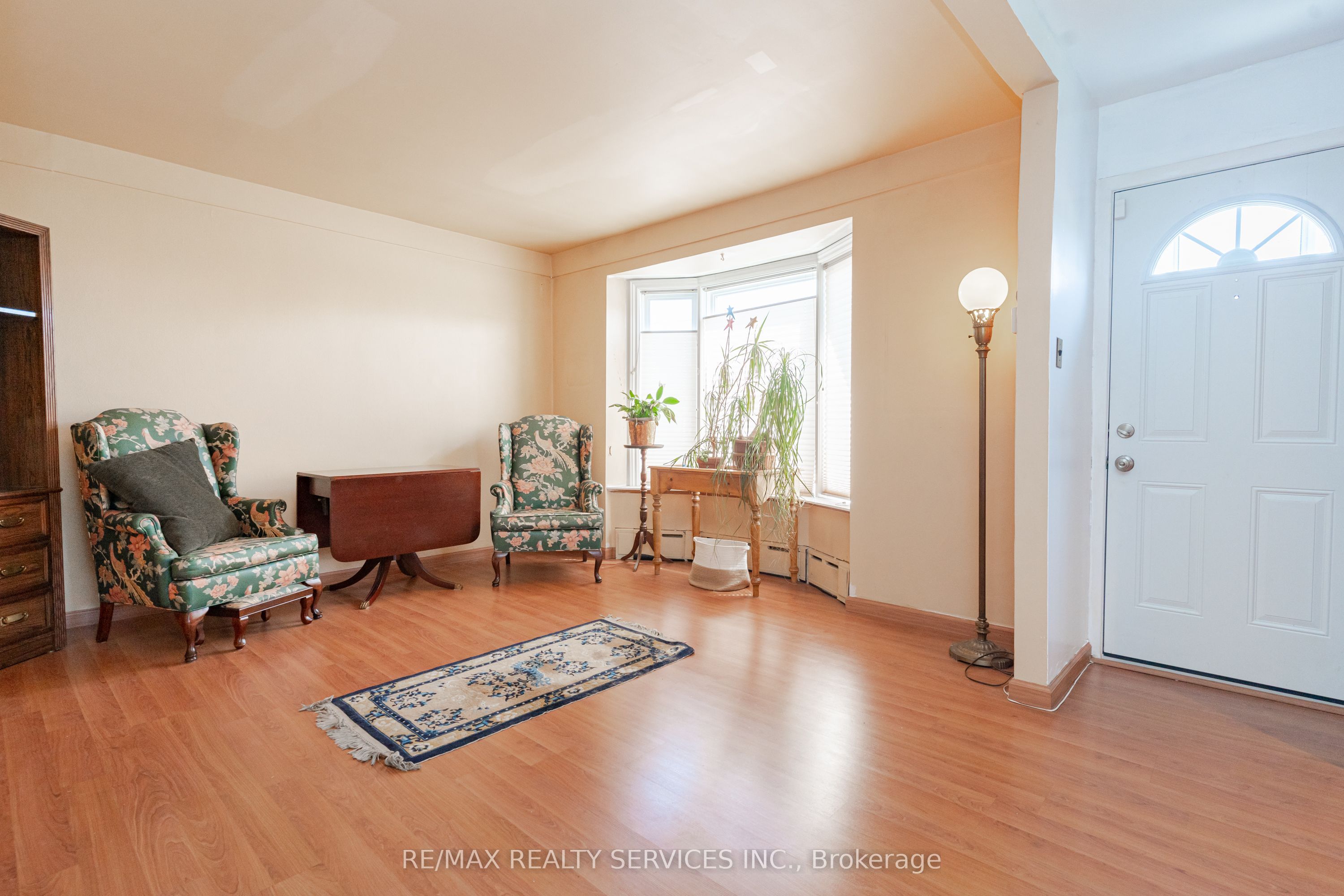1652 Jane Street Property Photo 19