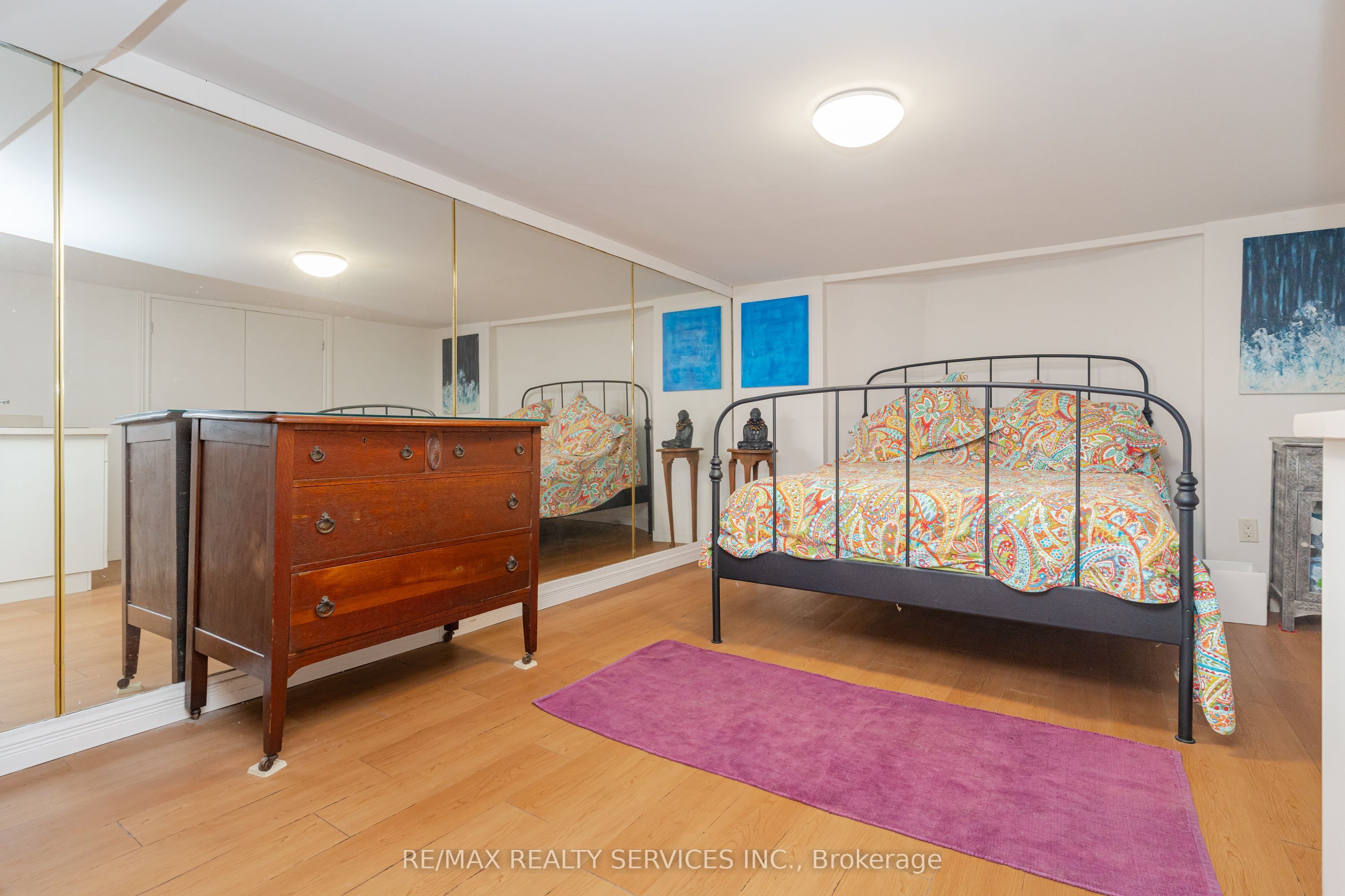 1652 Jane Street Property Photo 21