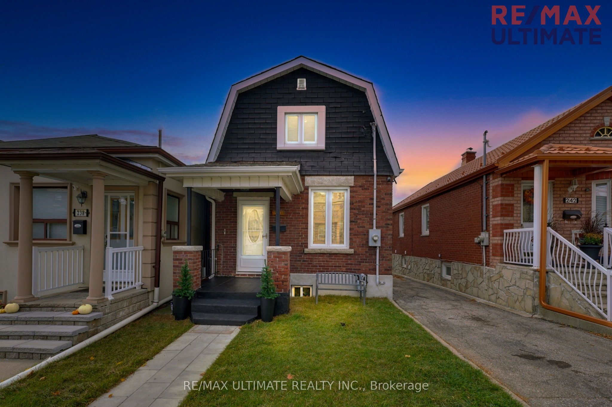 240 Rosethorn Avenue Property Photo 29