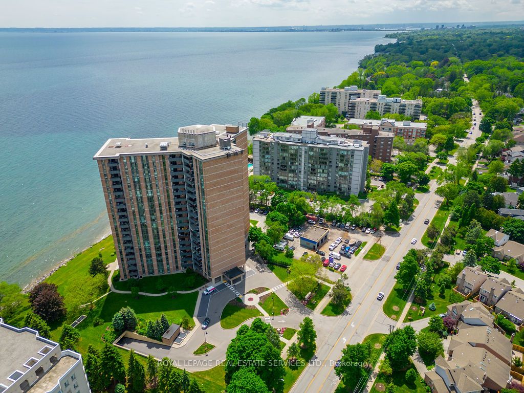 #1504 - 5250 Lakeshore Road Property Photo 2