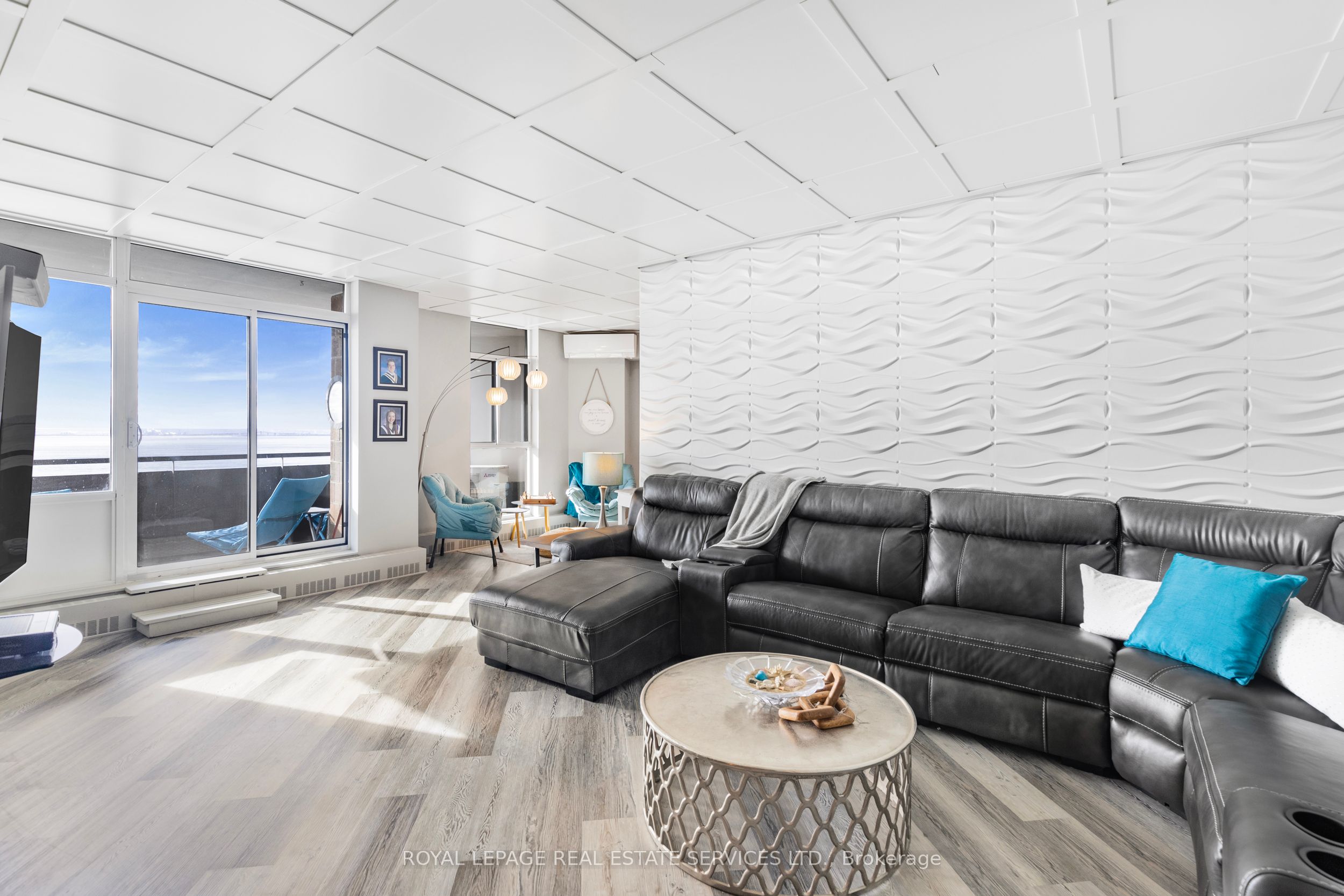#1504 - 5250 Lakeshore Road Property Photo 7