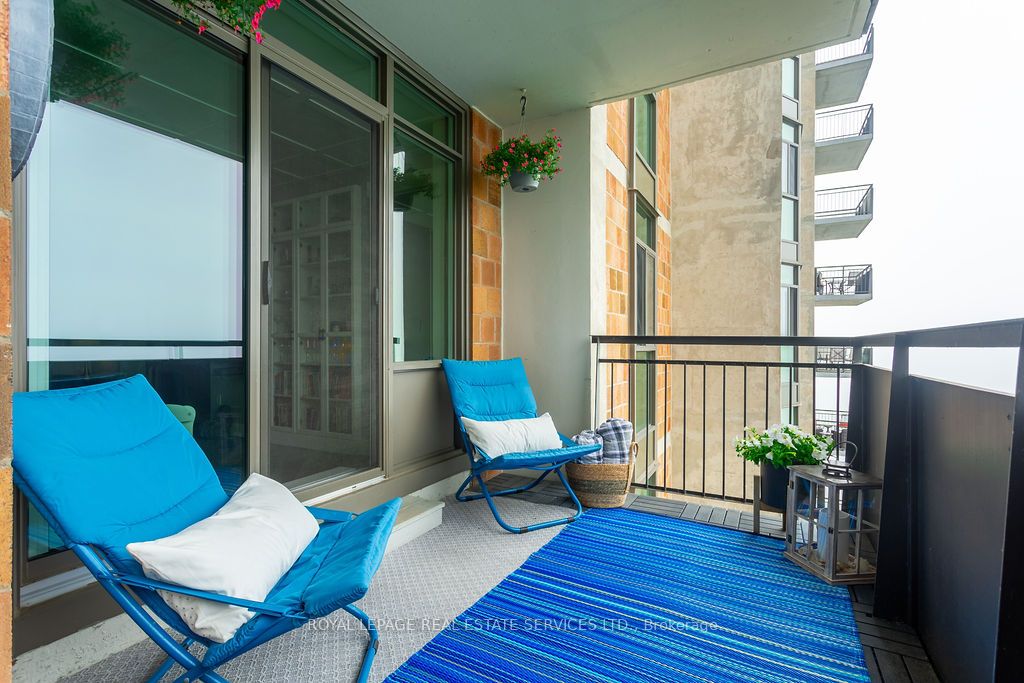 #1504 - 5250 Lakeshore Road Property Photo 9