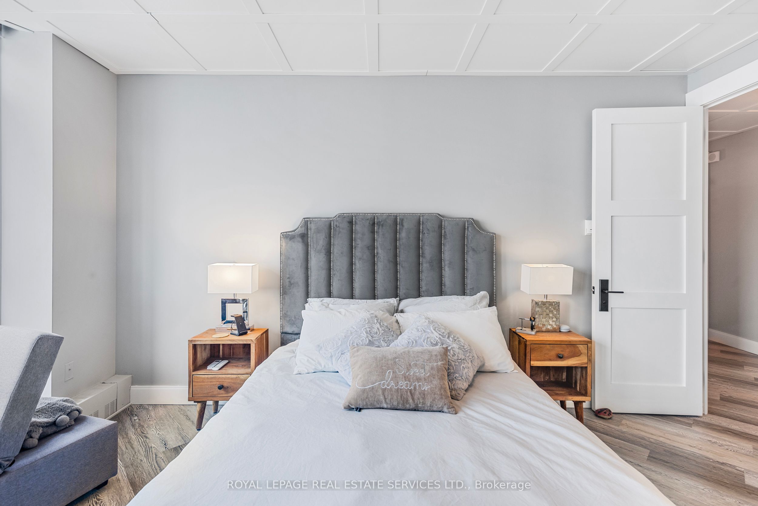 #1504 - 5250 Lakeshore Road Property Photo 21