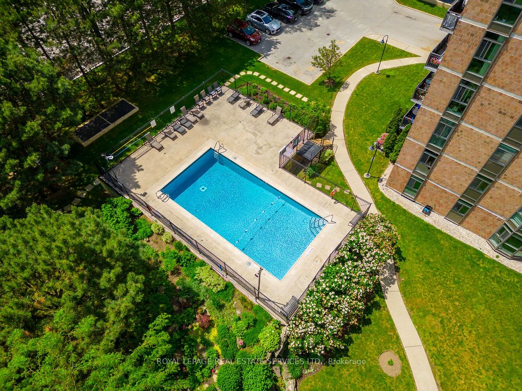 #1504 - 5250 Lakeshore Road Property Photo 28