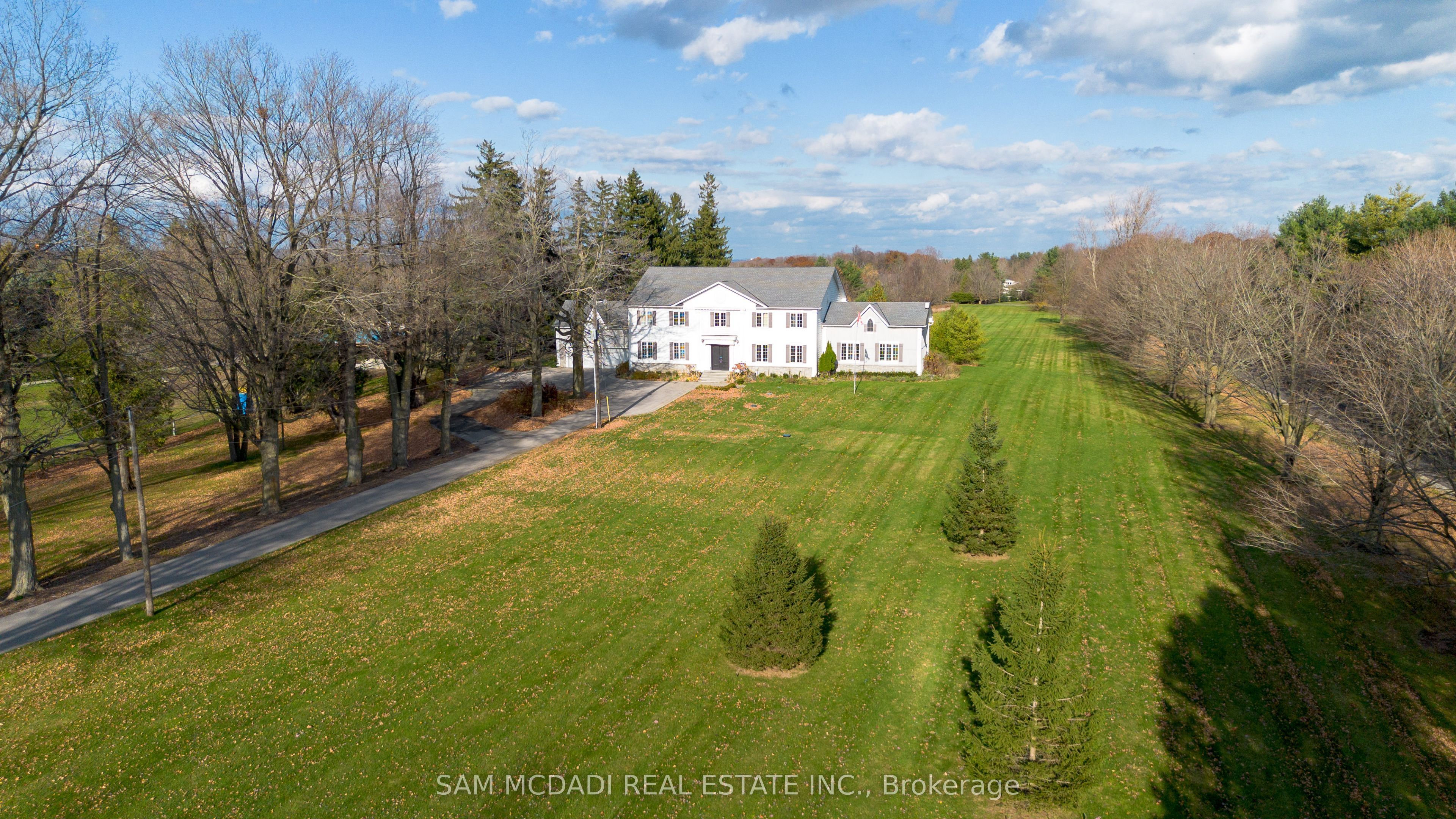6195 Milburough Line Property Photo 1