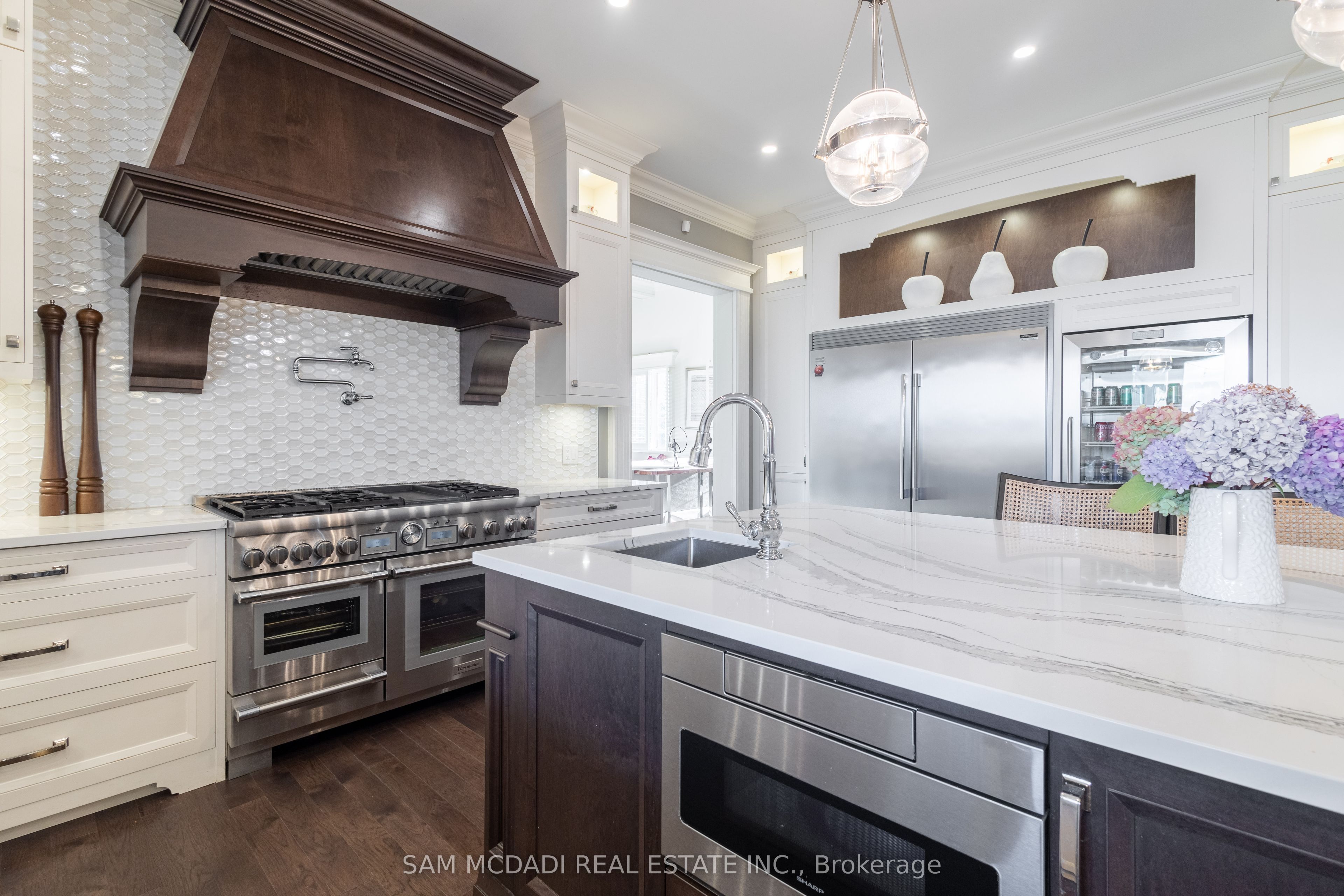 6195 Milburough Line Property Photo 11