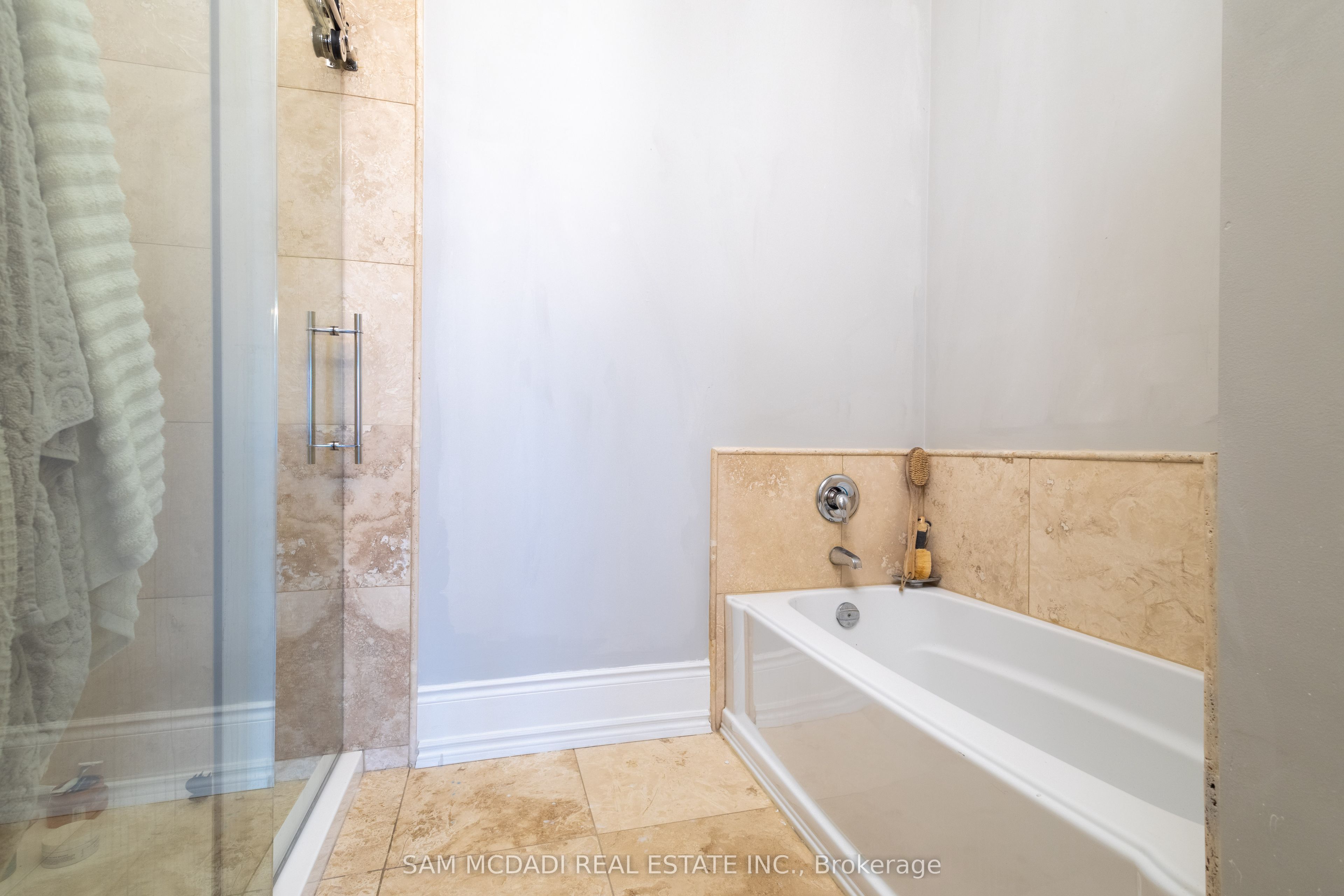 6195 Milburough Line Property Photo 32