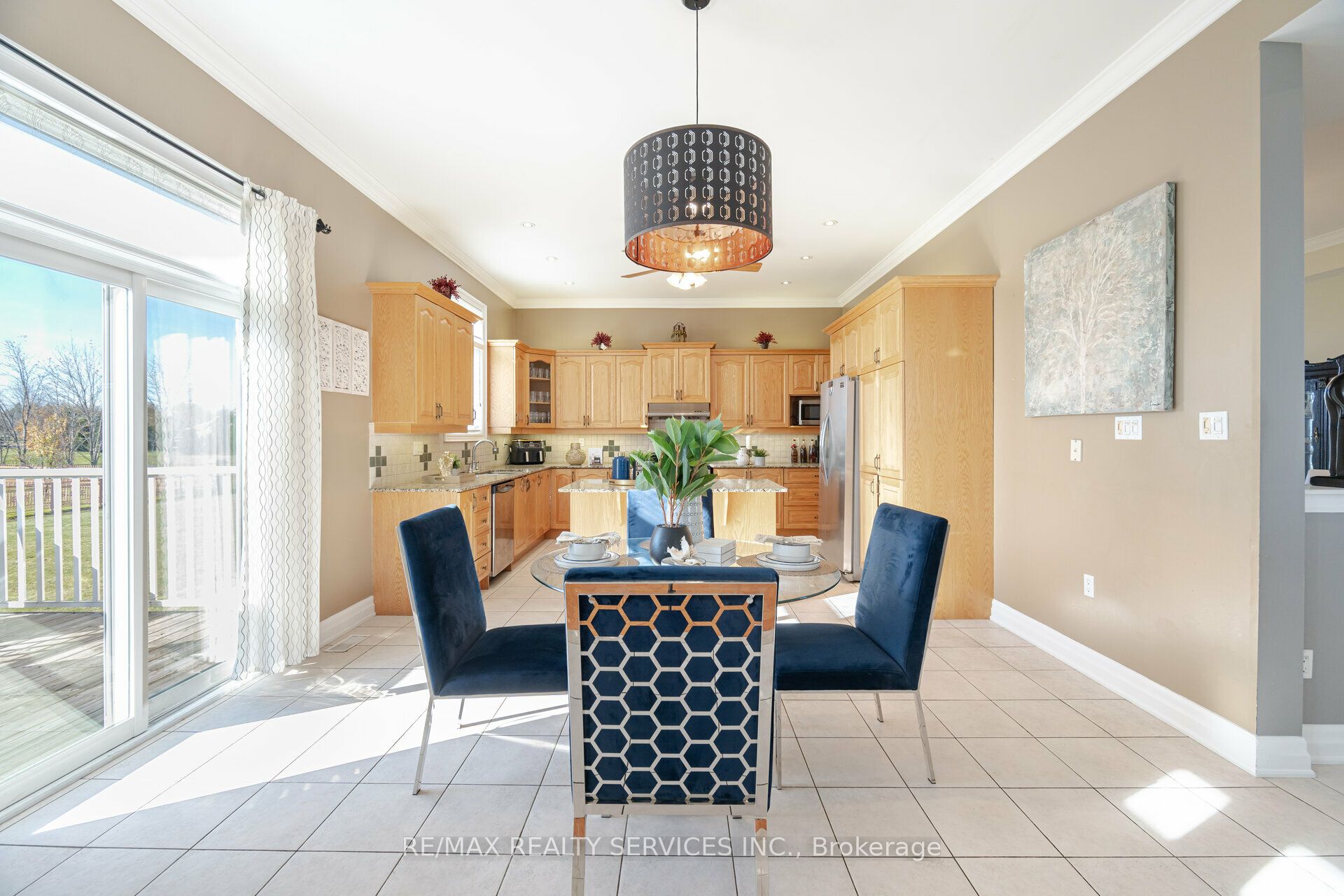 5 Farina Drive Property Photo 11