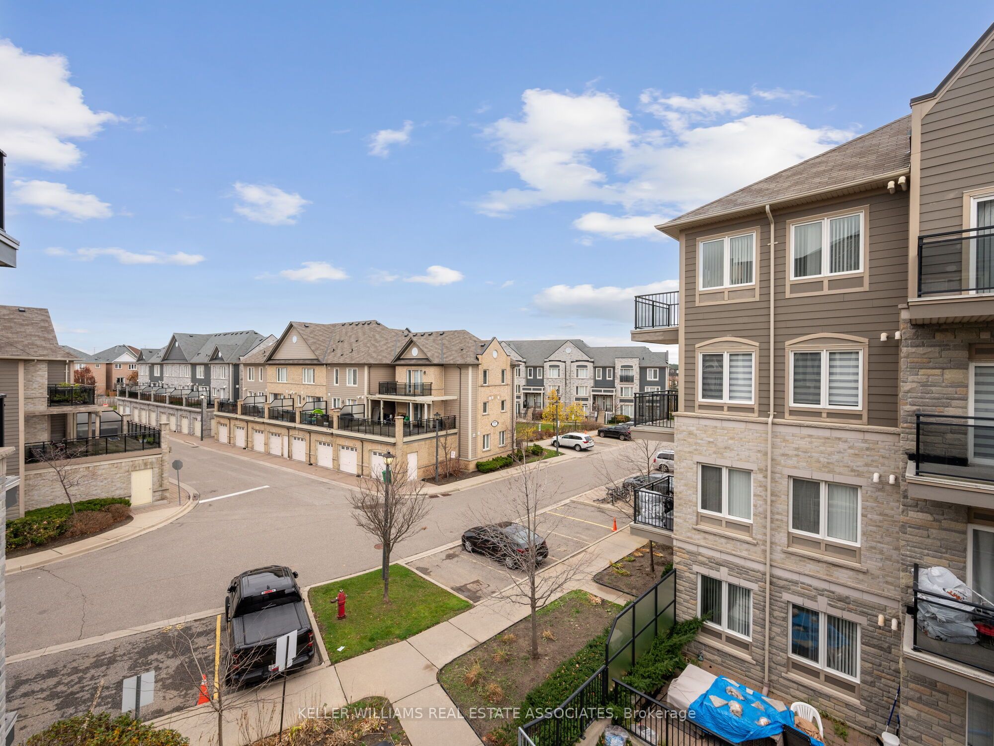 #304 - 3075 Thomas Street Property Photo 27