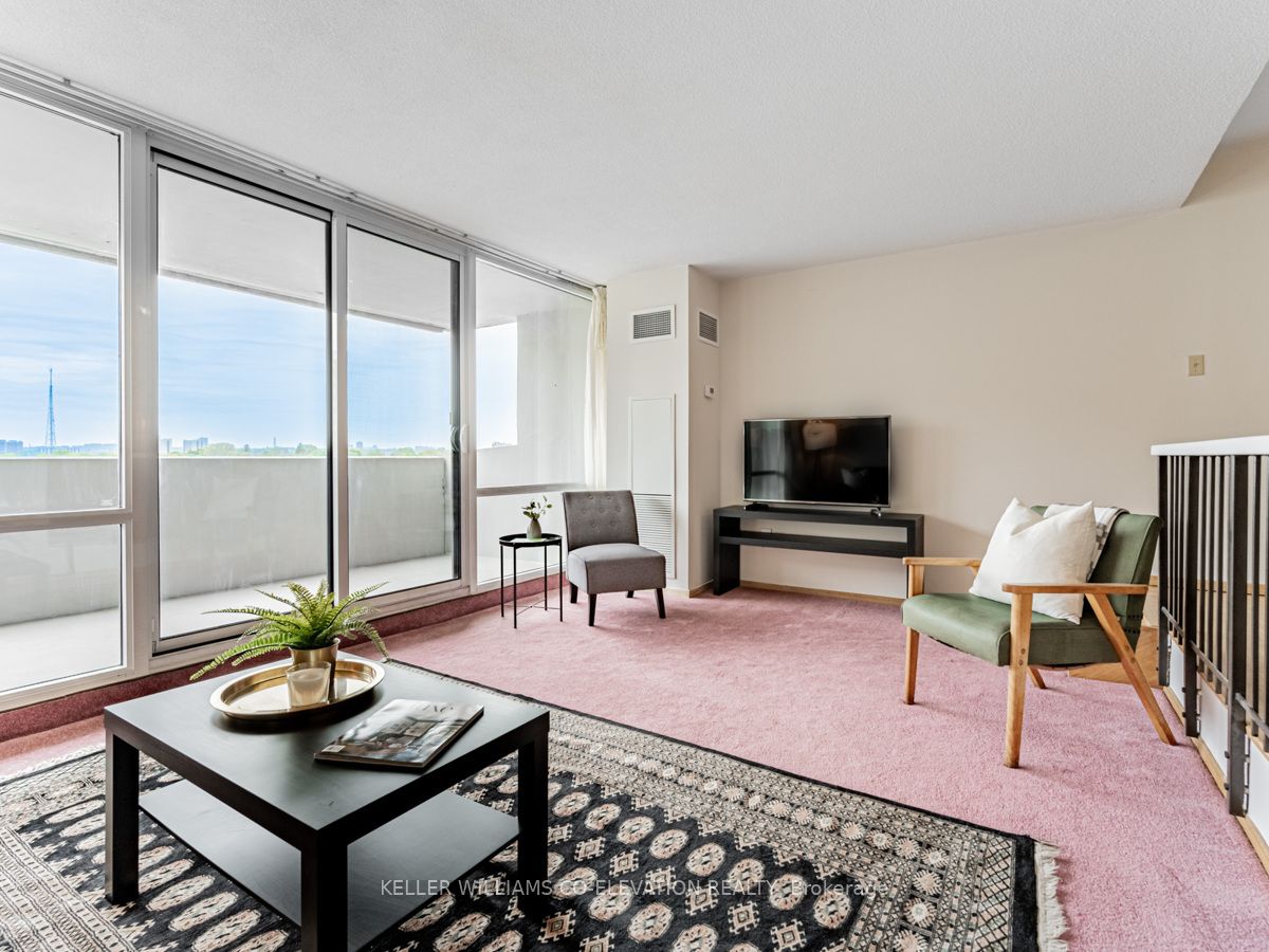 #1305 - 250 Scarlett Road Property Photo 10