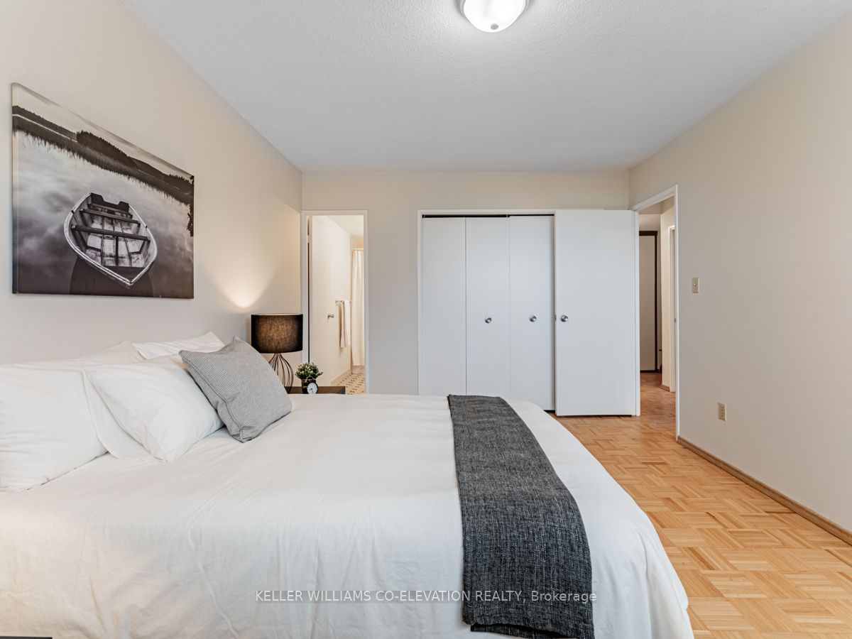 #1305 - 250 Scarlett Road Property Photo 19