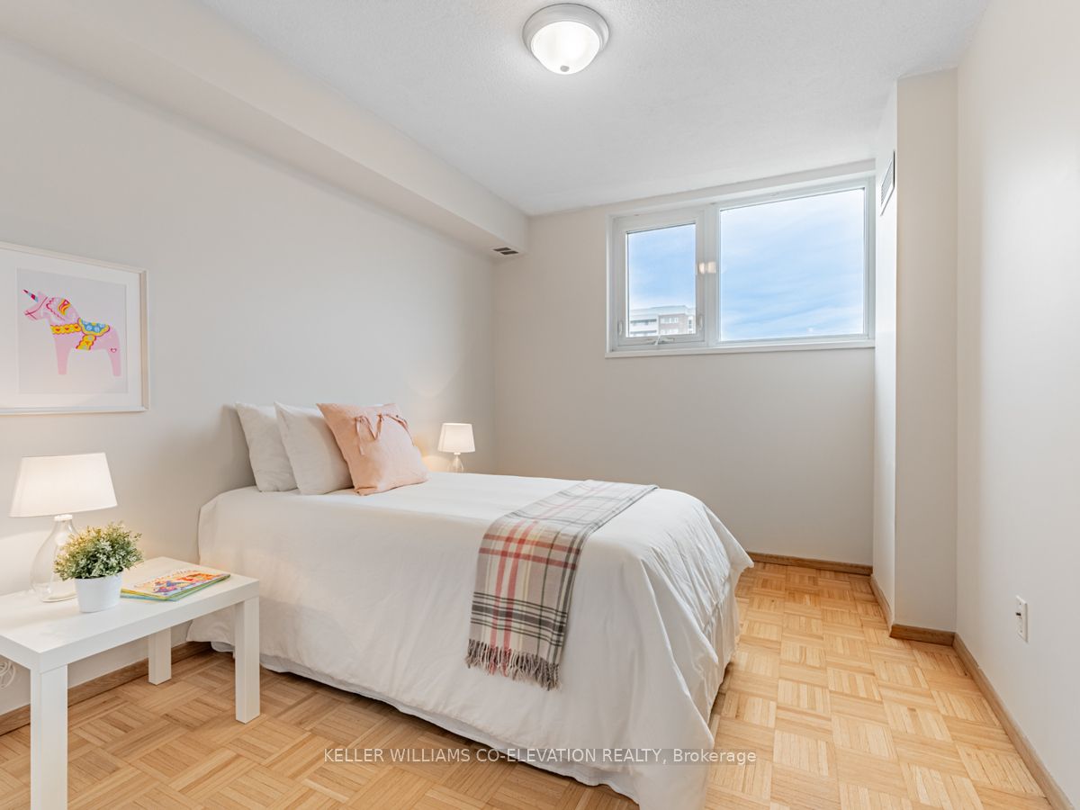 #1305 - 250 Scarlett Road Property Photo 21