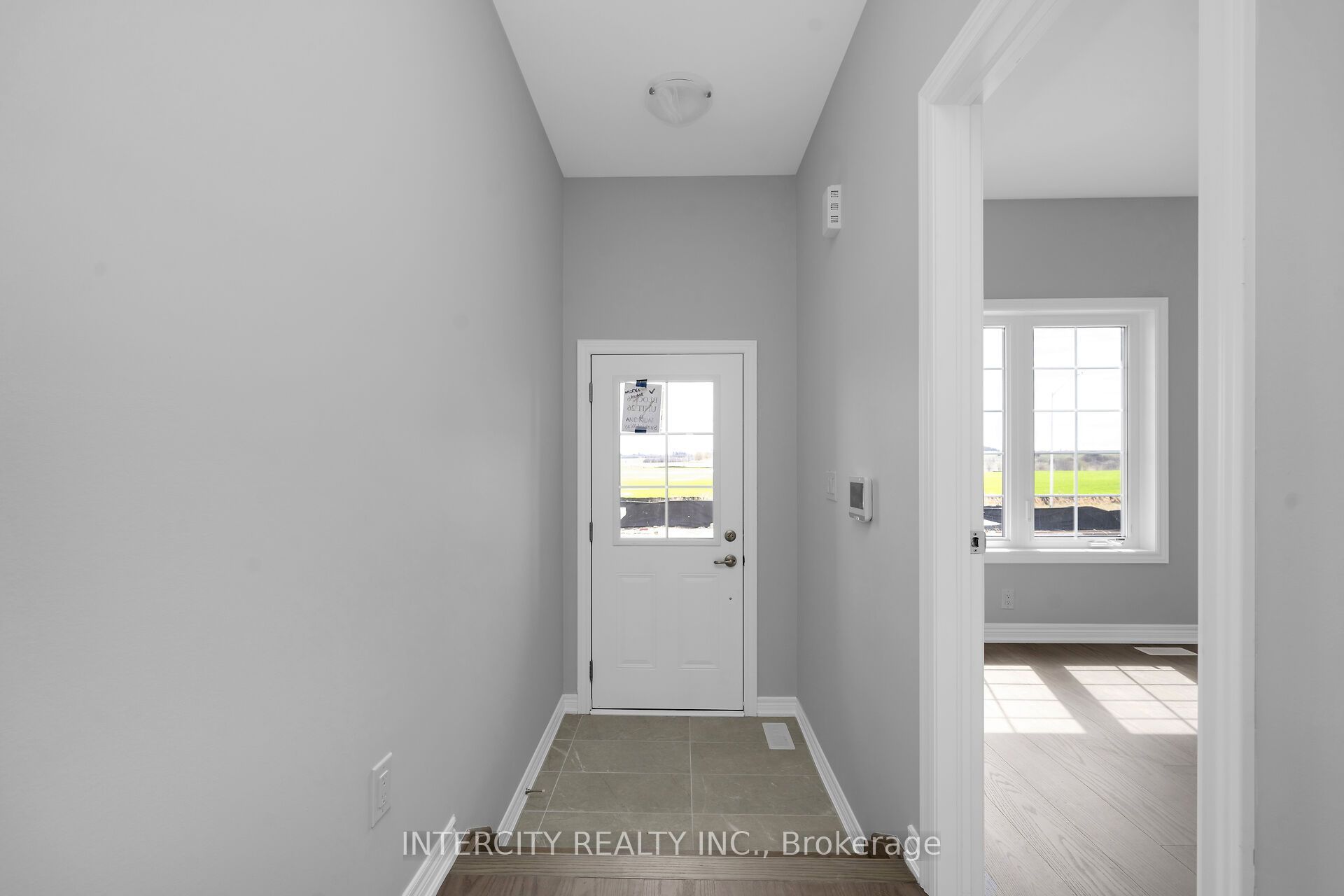 Blk 6 Sunbird Way Th 26 Property Photo 7