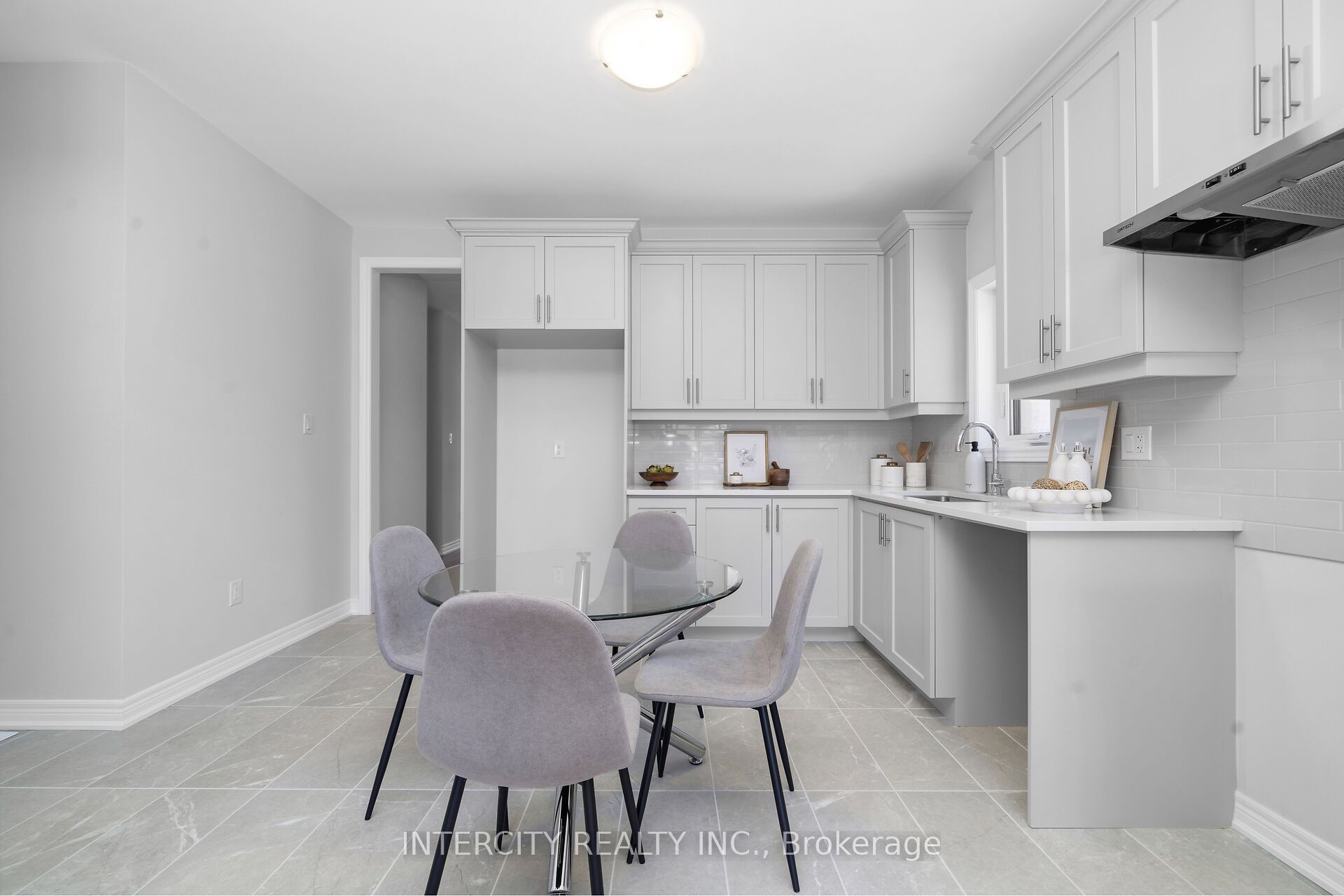 Blk 6 Sunbird Way Th 26 Property Photo 15