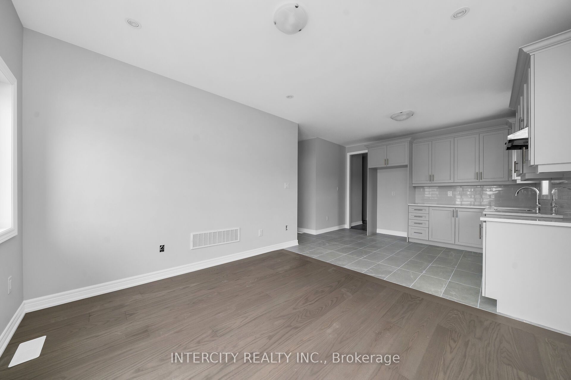 Blk 6 Sunbird Way Th 26 Property Photo 20