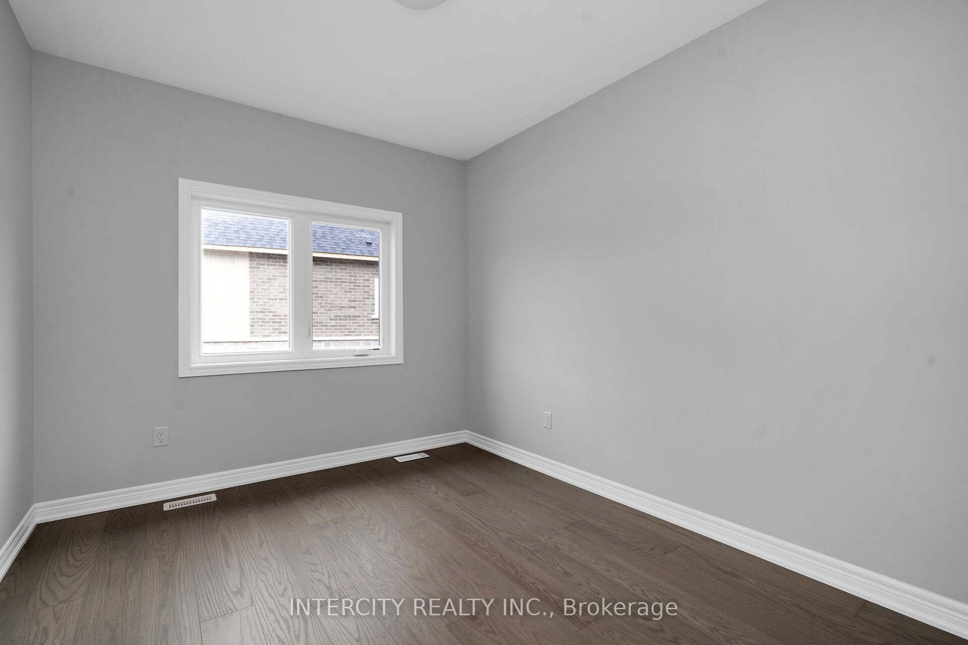 Blk 6 Sunbird Way Th 26 Property Photo 25