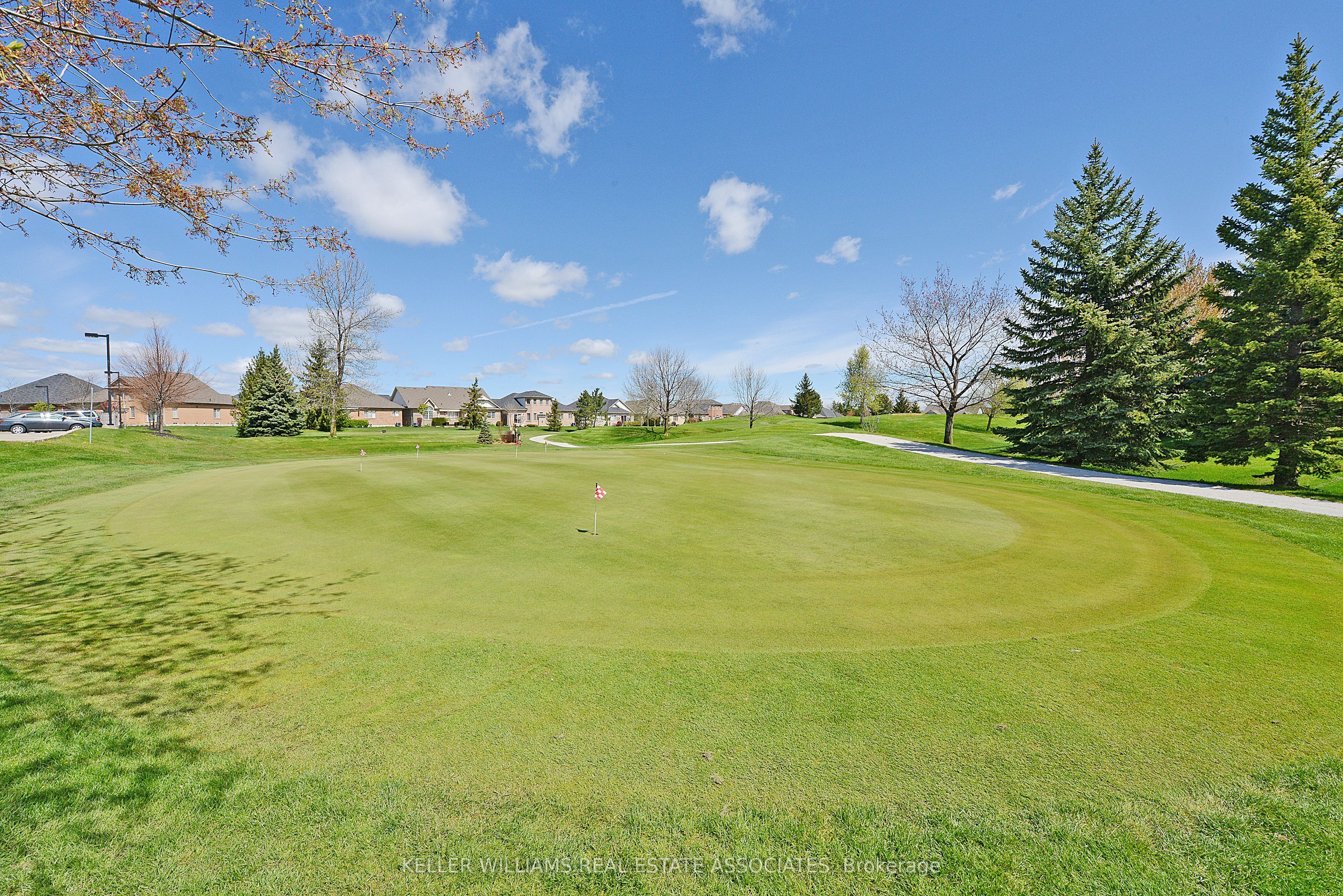 #208 - 35 Via Rosedale Property Photo 3