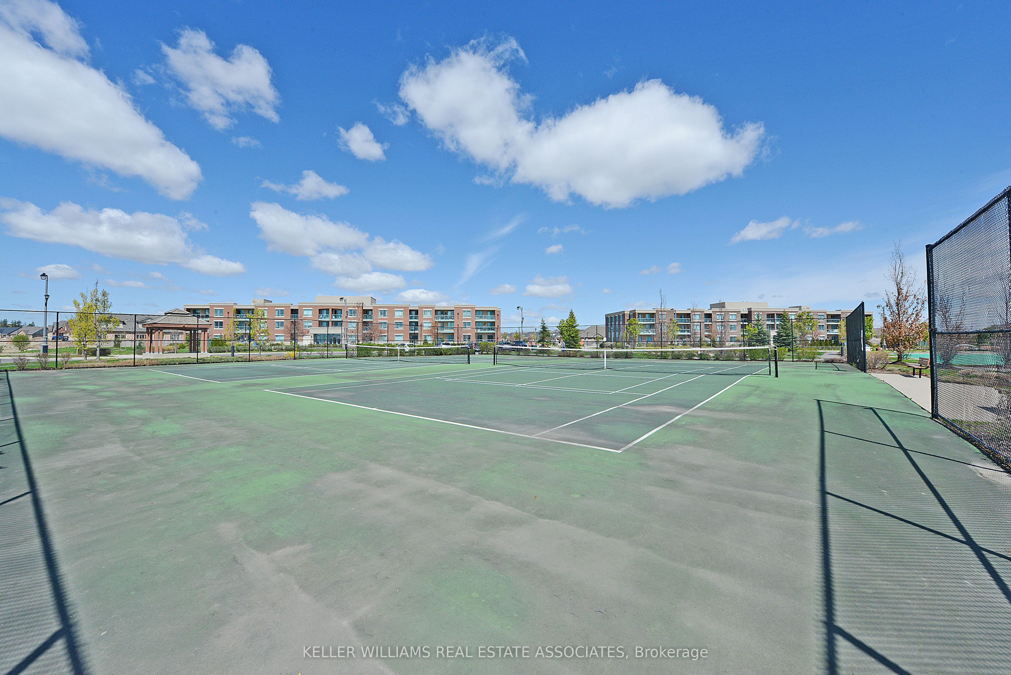 #208 - 35 Via Rosedale Property Photo 14