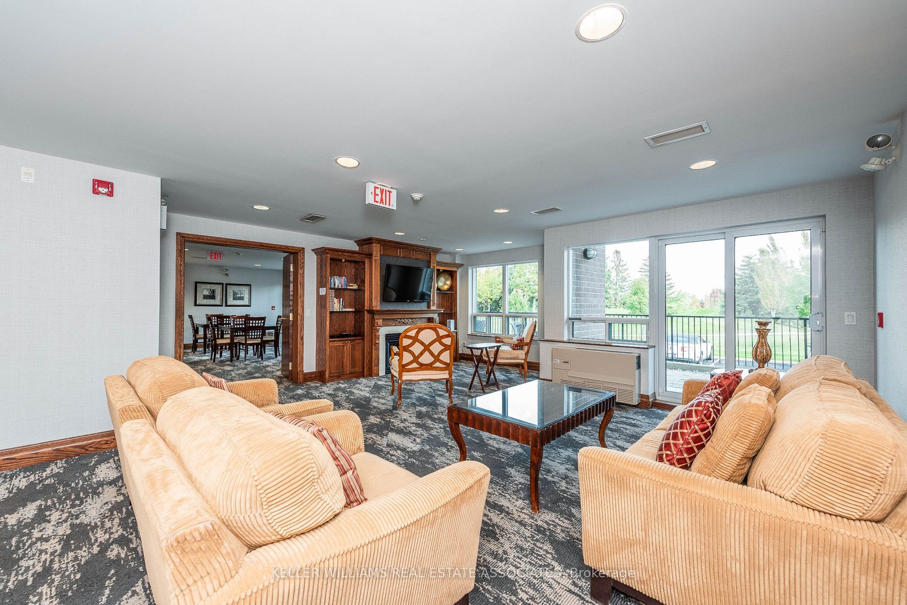 #208 - 35 Via Rosedale Property Photo 22