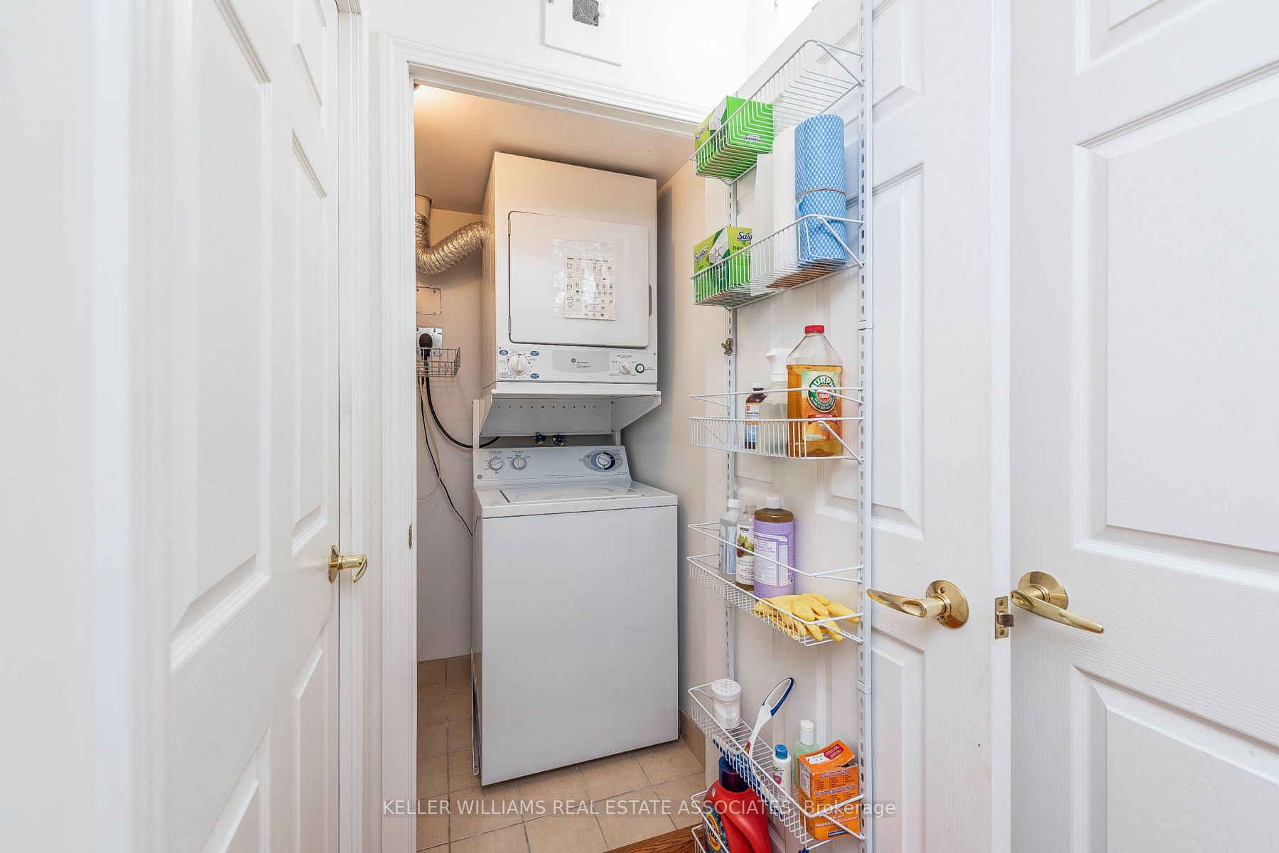 #208 - 35 Via Rosedale Property Photo 33
