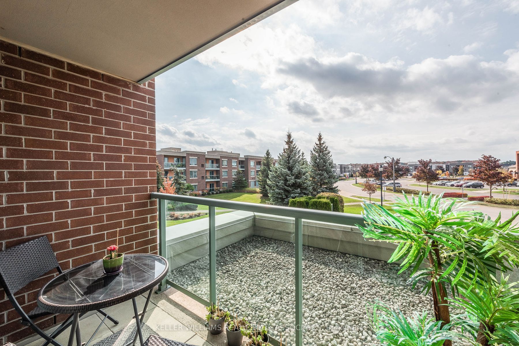 #208 - 35 Via Rosedale Property Photo 36