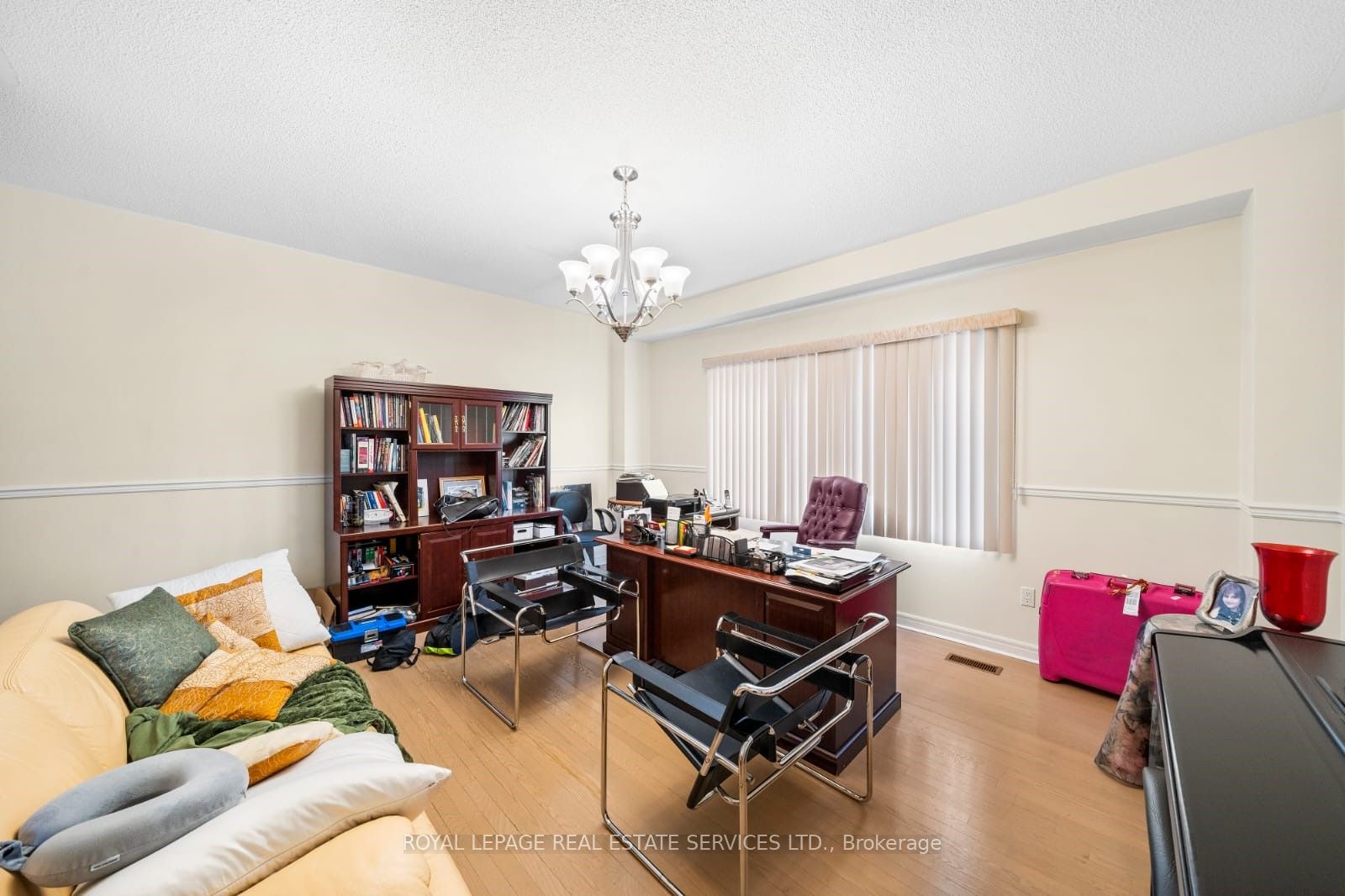 2166 Erin Centre Boulevard Property Photo 17