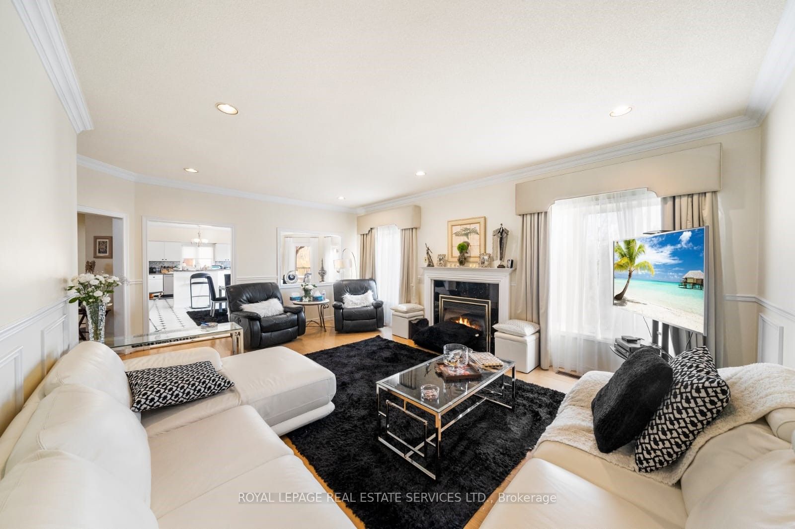 2166 Erin Centre Boulevard Property Photo 24