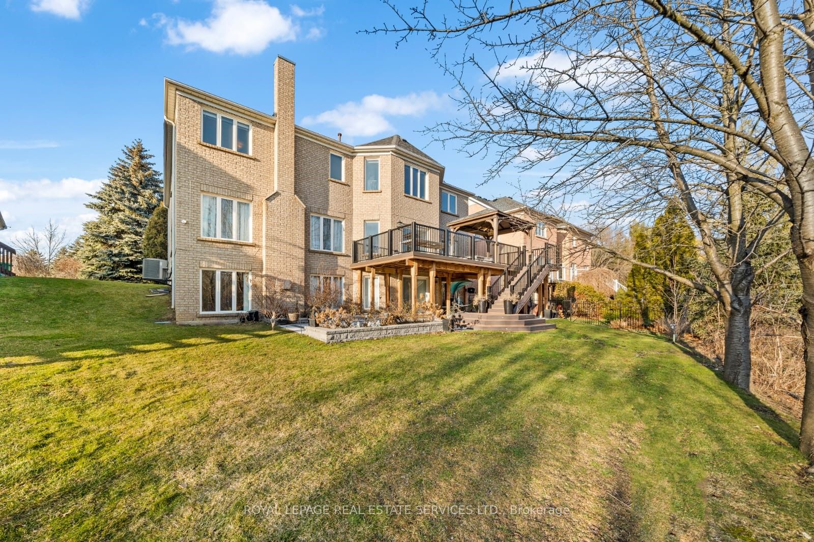 2166 Erin Centre Boulevard Property Photo 45