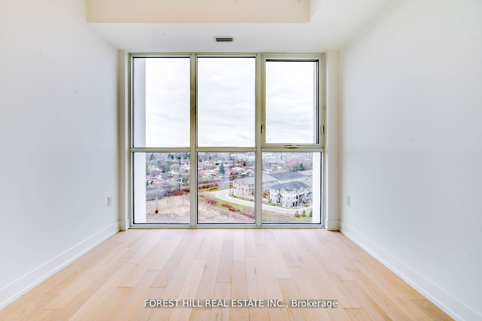 #1002 - 1063 Douglas Mccurdy Comm Circle Property Photo 28