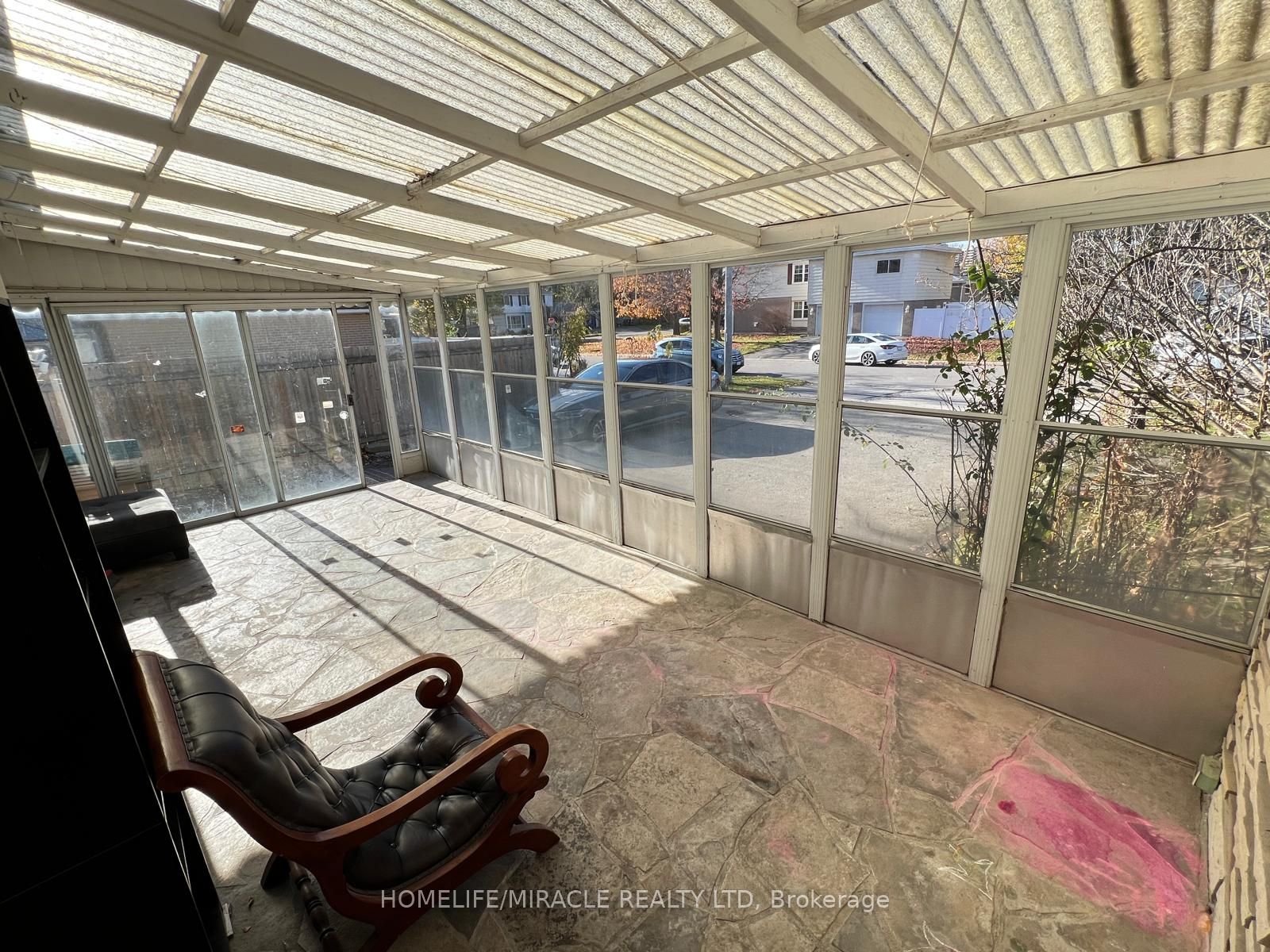 #upper - 4 Braeburn Court Property Photo 12