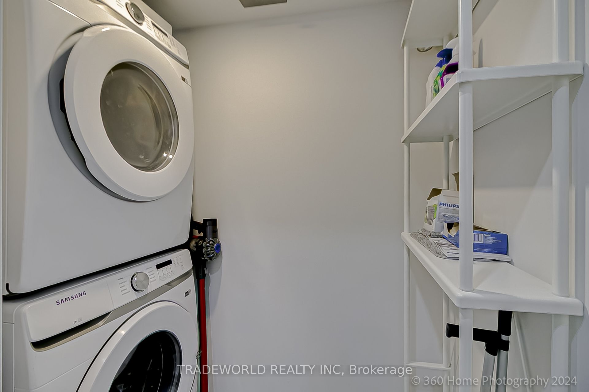 #13 - 260 Twelfth Street Property Photo 10