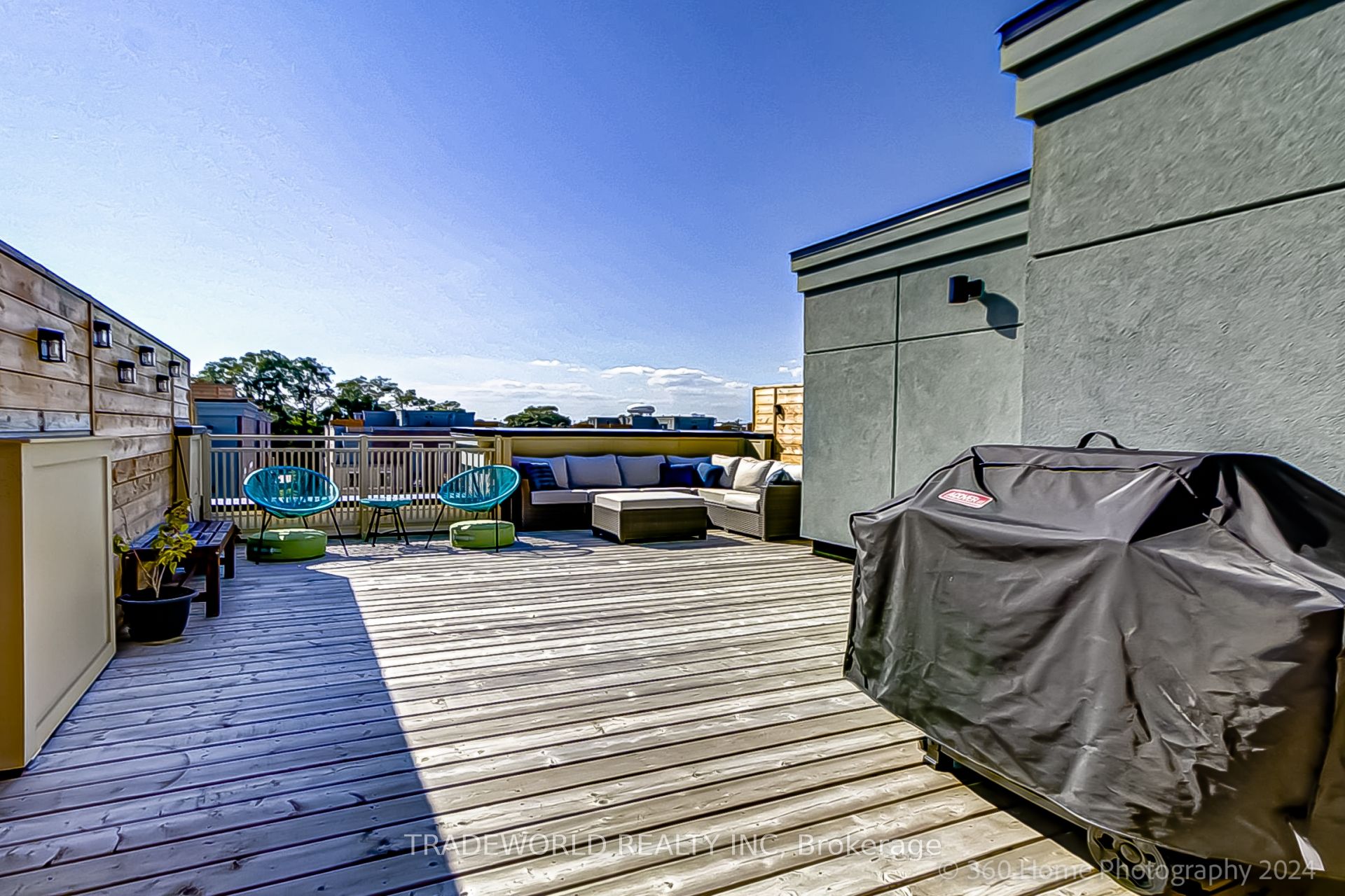 #13 - 260 Twelfth Street Property Photo 21