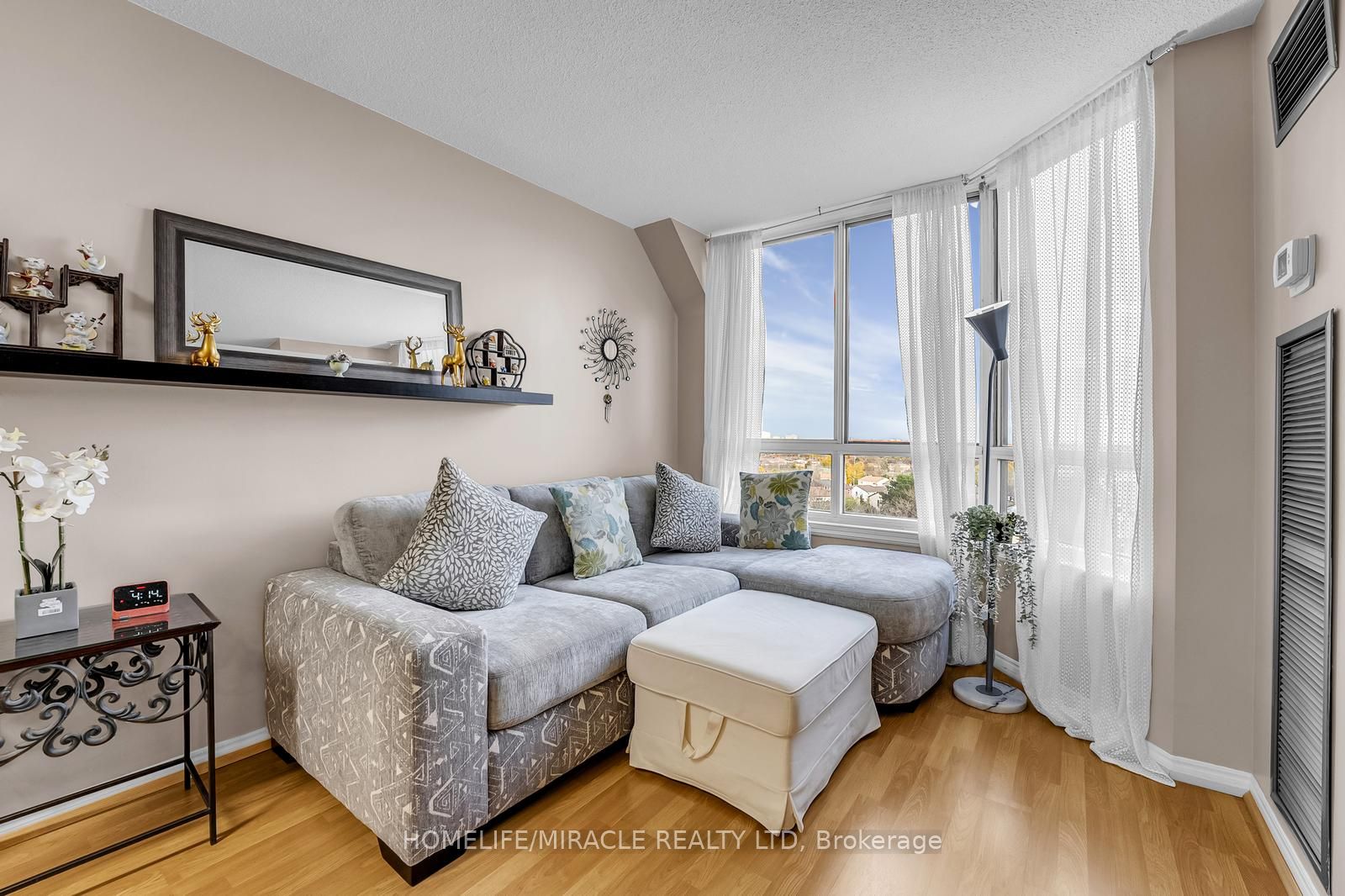 #714 - 1001 Cedarglen Gate Property Photo 31
