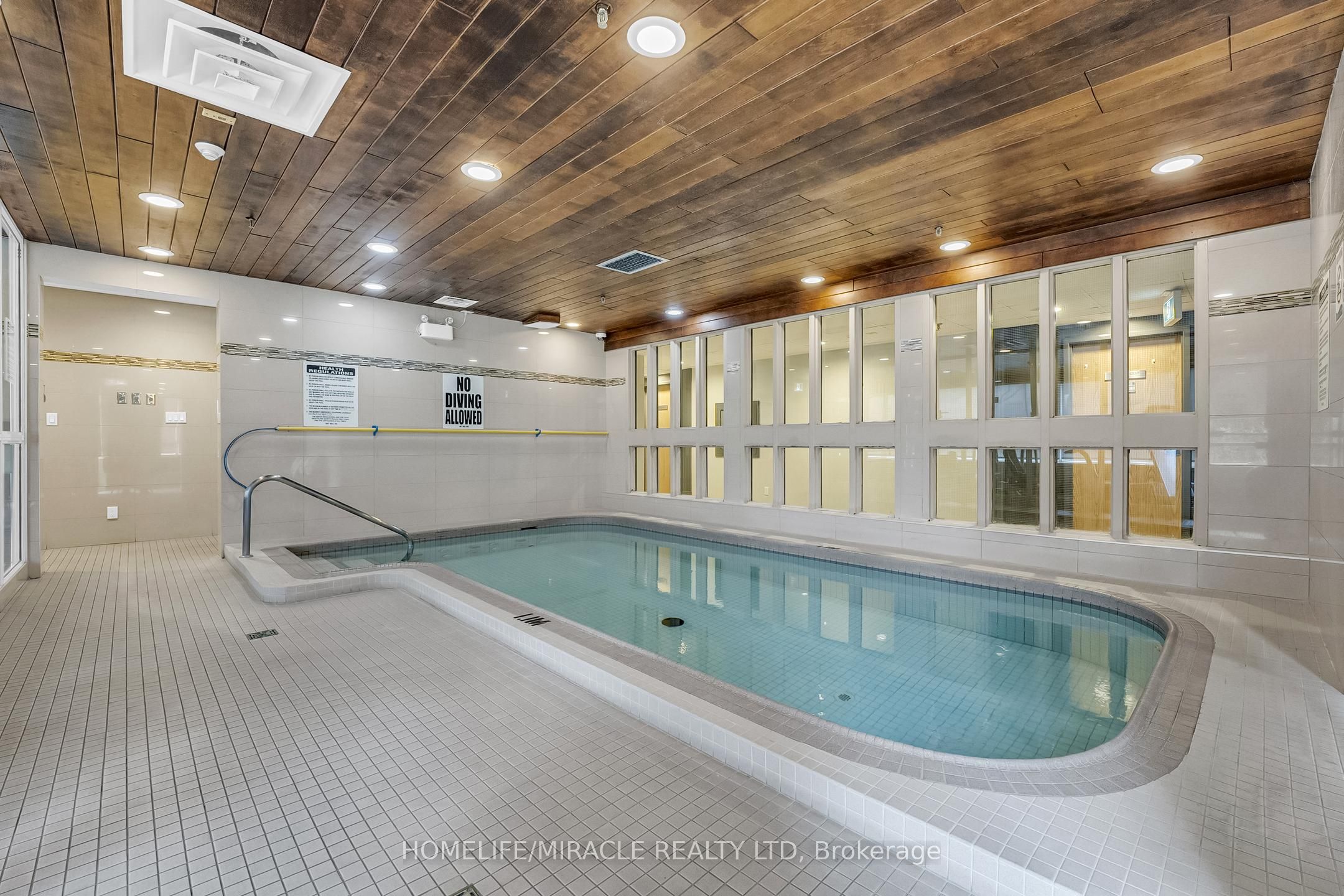 #714 - 1001 Cedarglen Gate Property Photo 65
