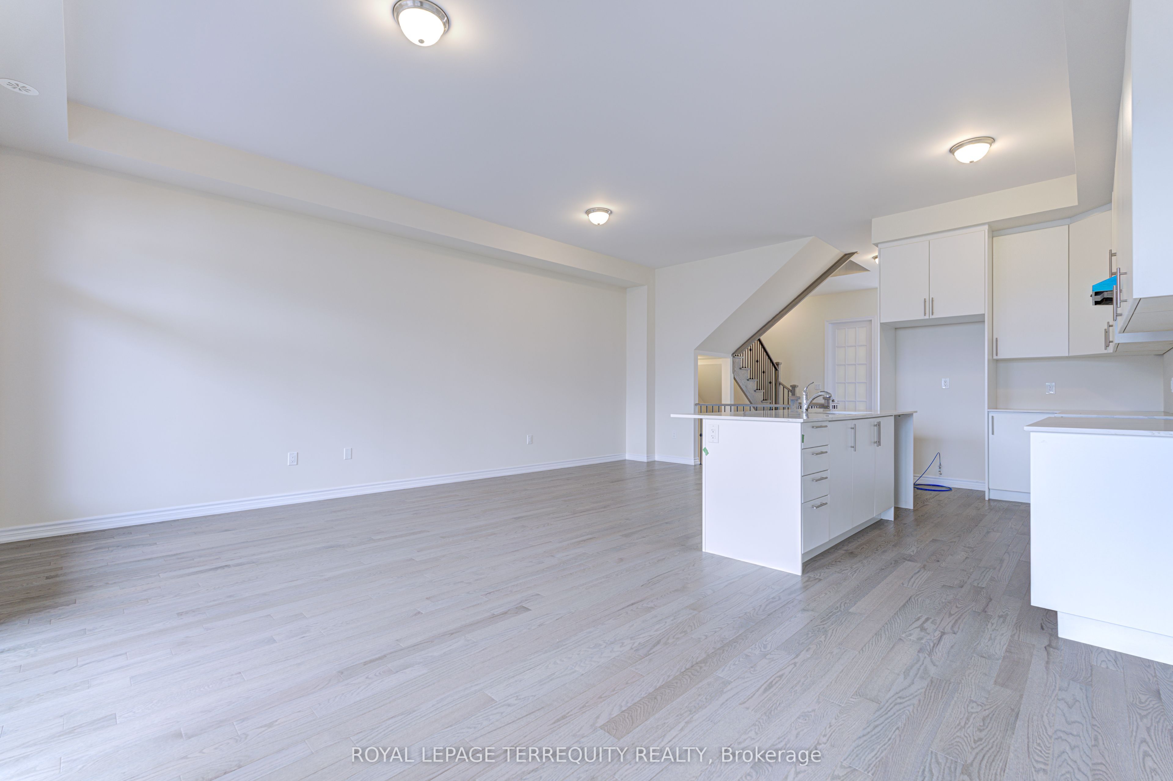 3135 Meadowridge Drive Property Photo 17