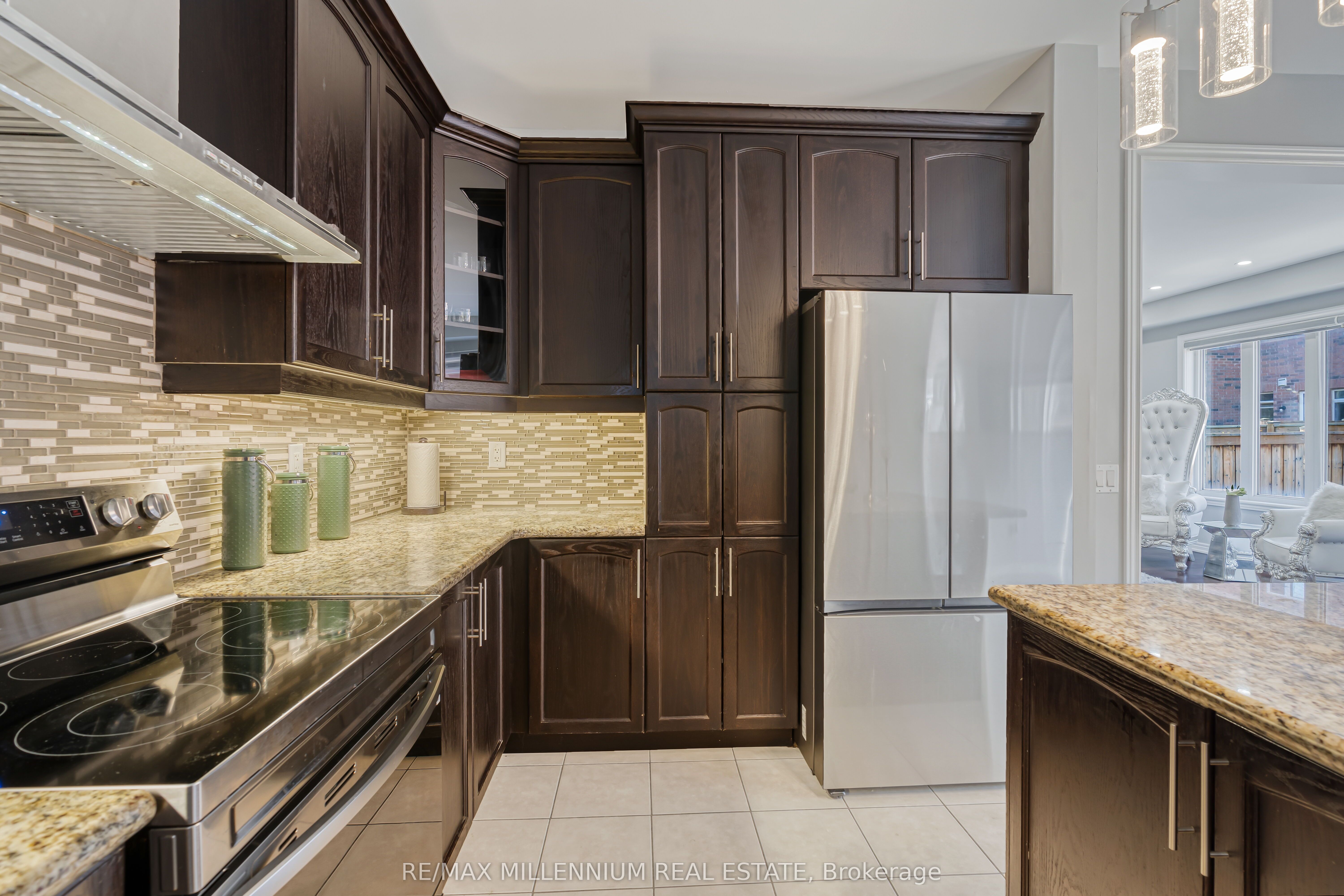 302 Buick Boulevard Property Photo 15